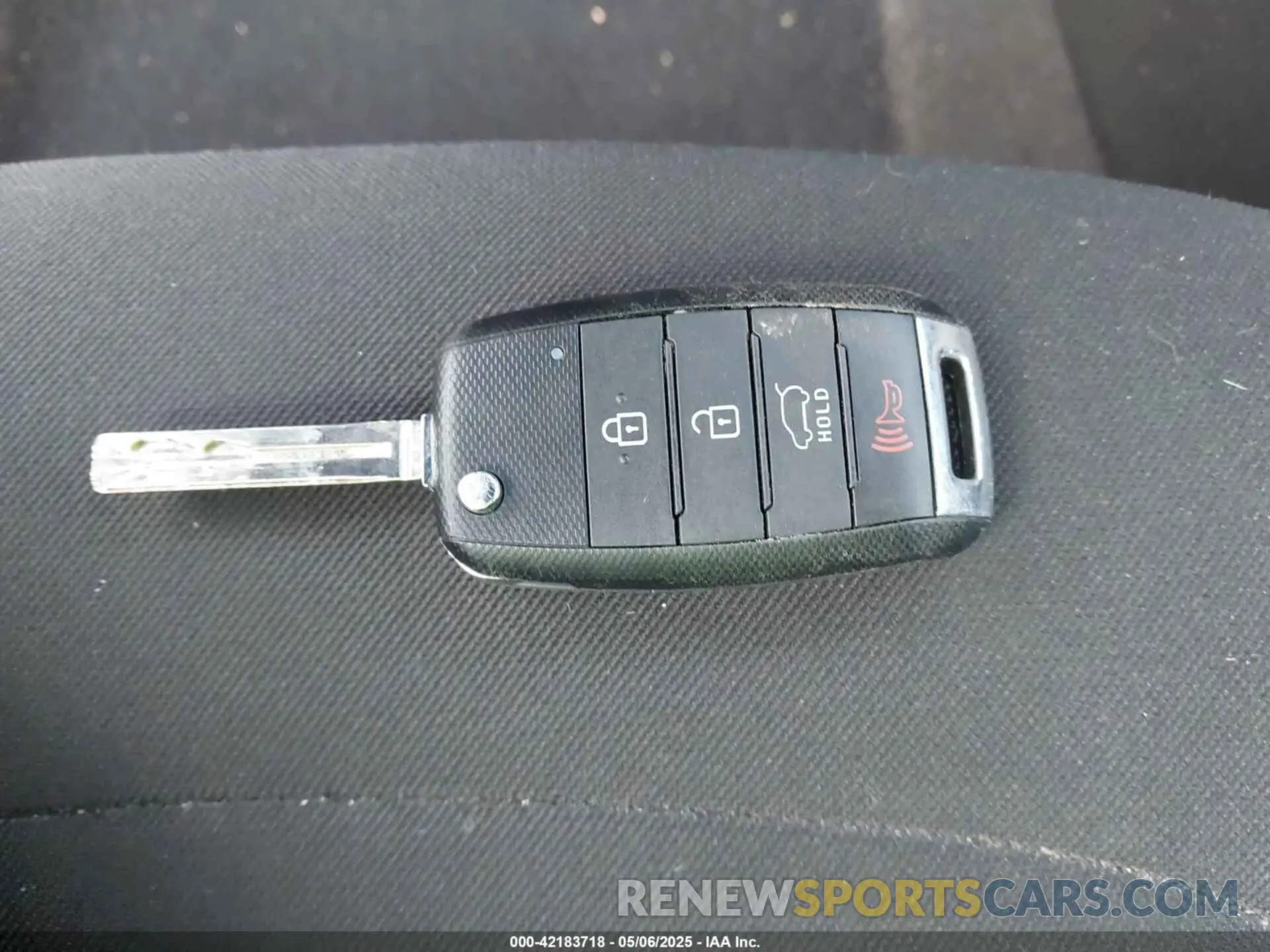11 Photograph of a damaged car KNDJN2A22K7022769 KIA SOUL 2019