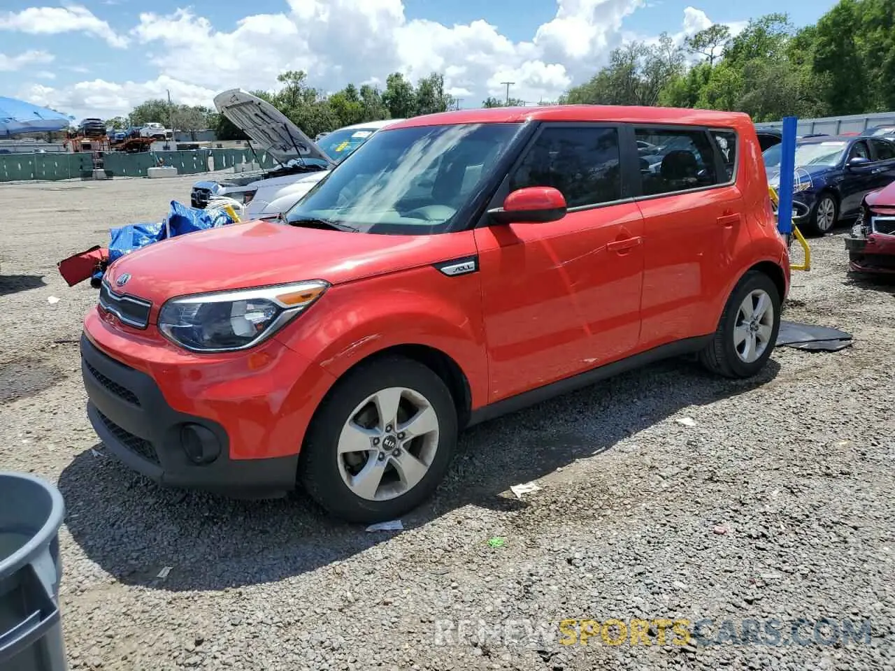 1 Photograph of a damaged car KNDJN2A22K7629366 KIA SOUL 2019