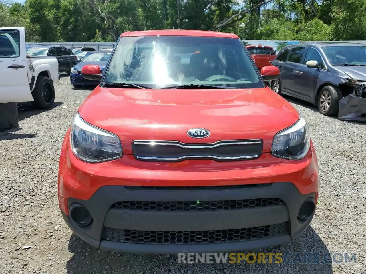 5 Photograph of a damaged car KNDJN2A22K7629366 KIA SOUL 2019