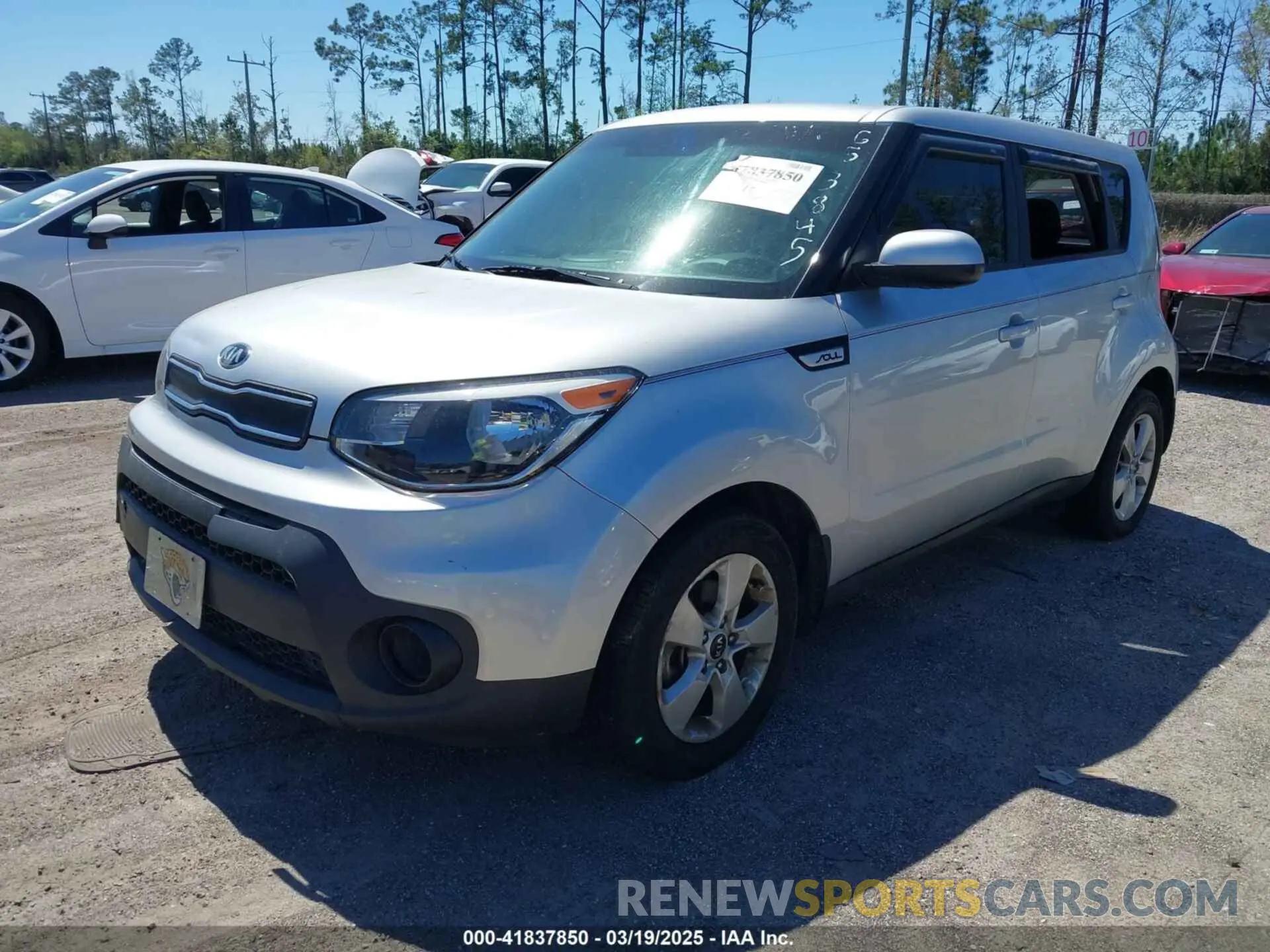 2 Photograph of a damaged car KNDJN2A22K7653845 KIA SOUL 2019