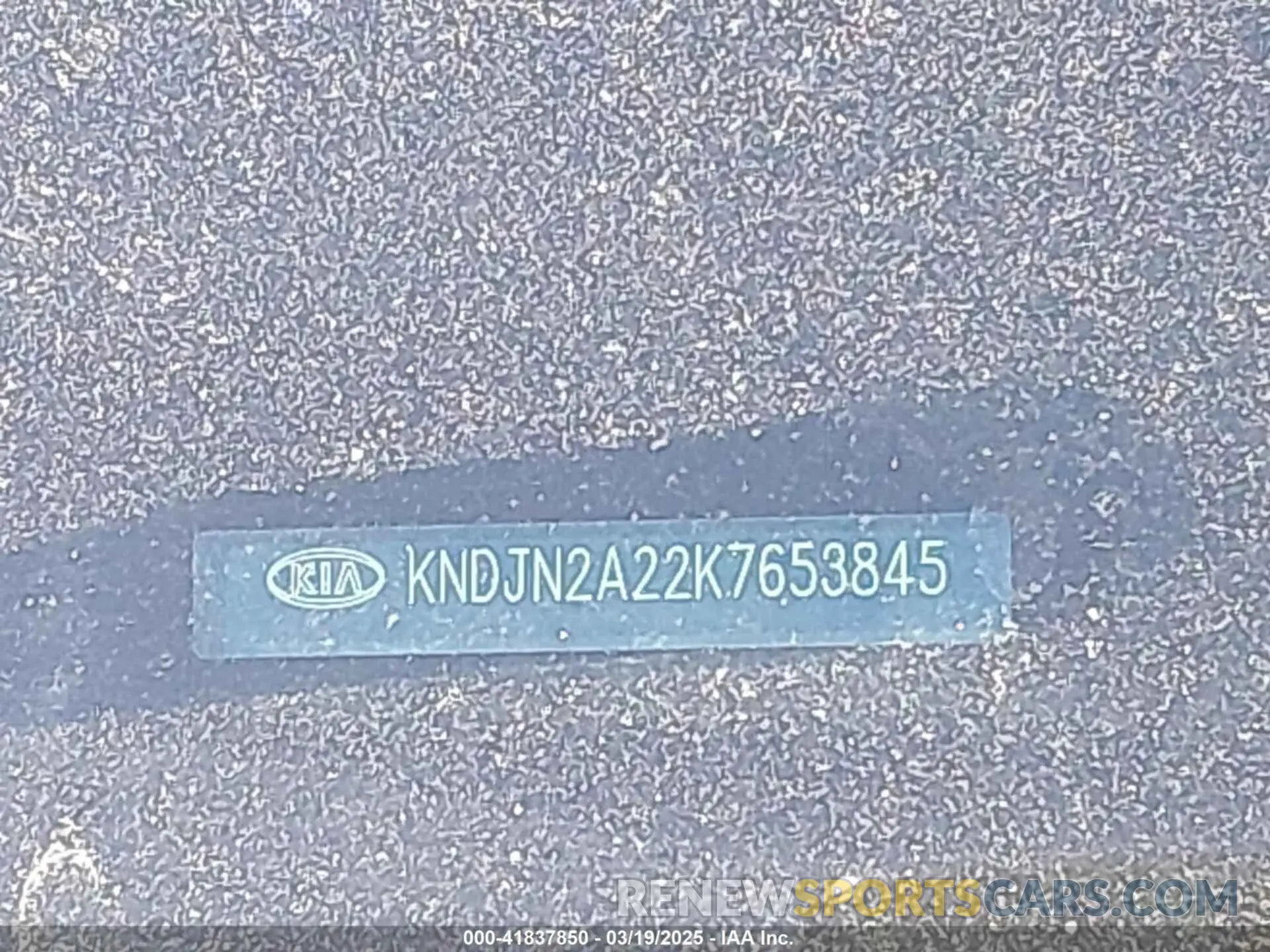 9 Photograph of a damaged car KNDJN2A22K7653845 KIA SOUL 2019