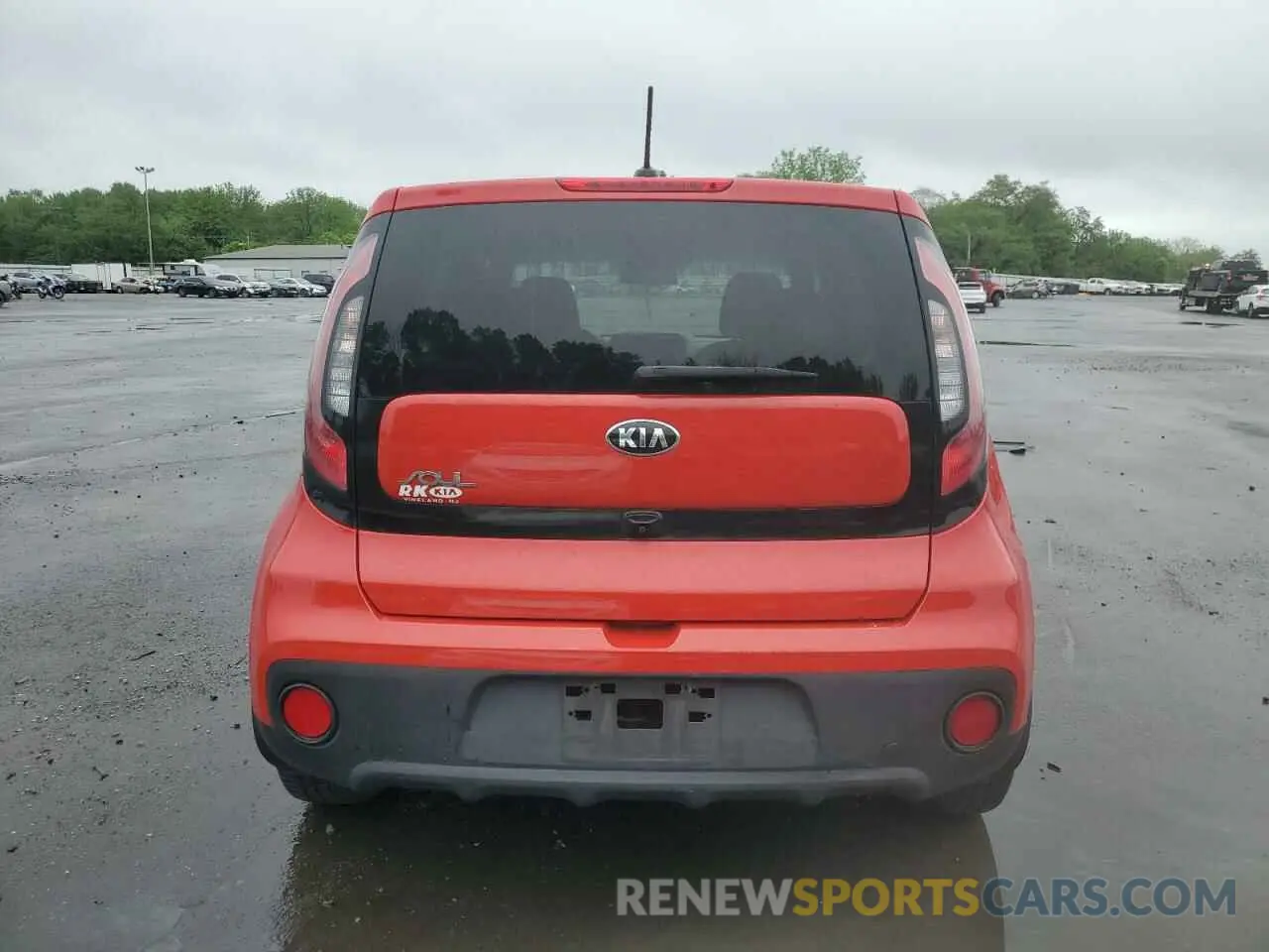 6 Photograph of a damaged car KNDJN2A22K7654493 KIA SOUL 2019