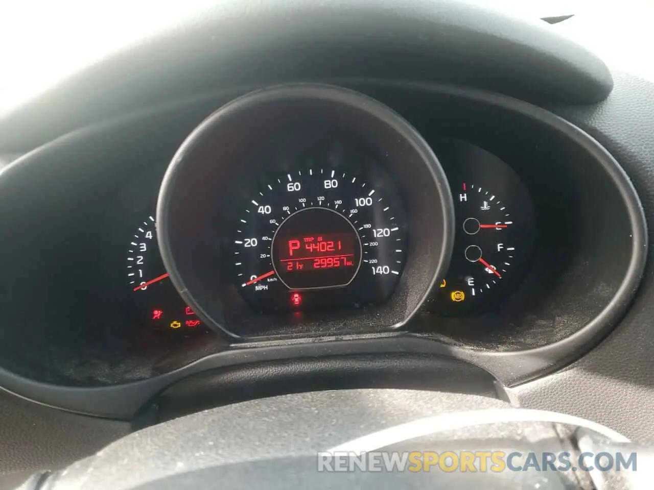 9 Photograph of a damaged car KNDJN2A22K7663419 KIA SOUL 2019