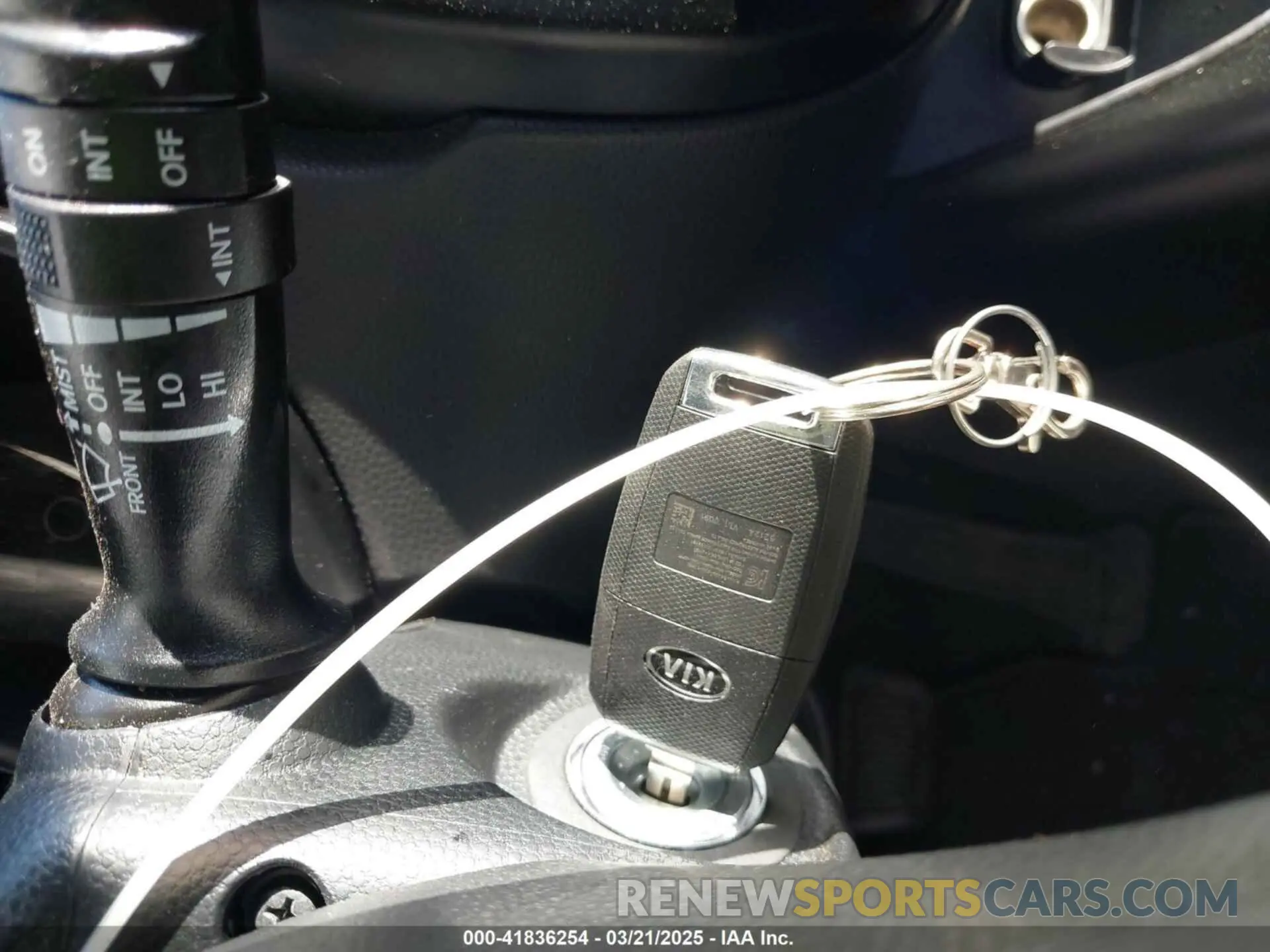 11 Photograph of a damaged car KNDJN2A22K7681399 KIA SOUL 2019