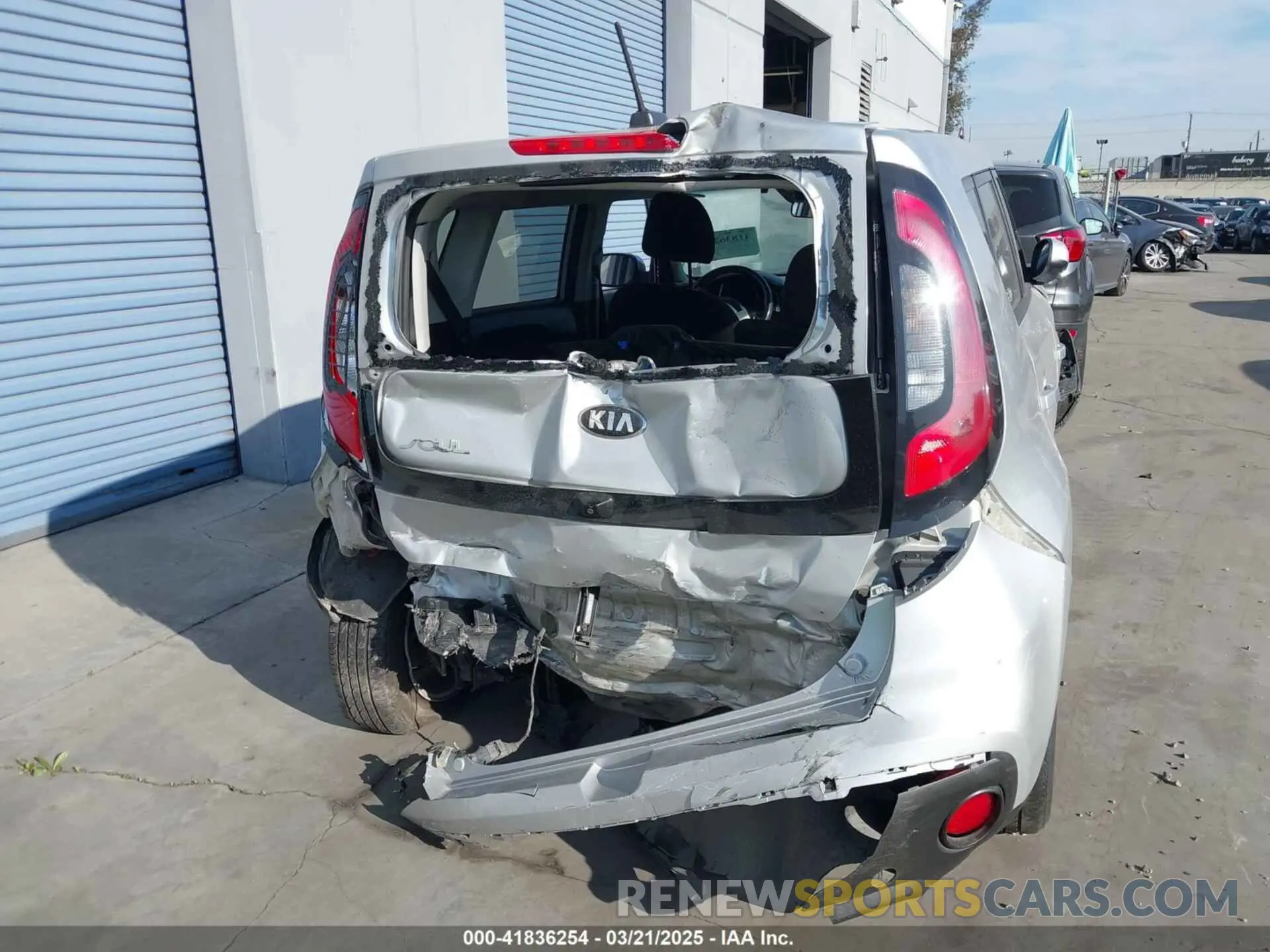 16 Photograph of a damaged car KNDJN2A22K7681399 KIA SOUL 2019