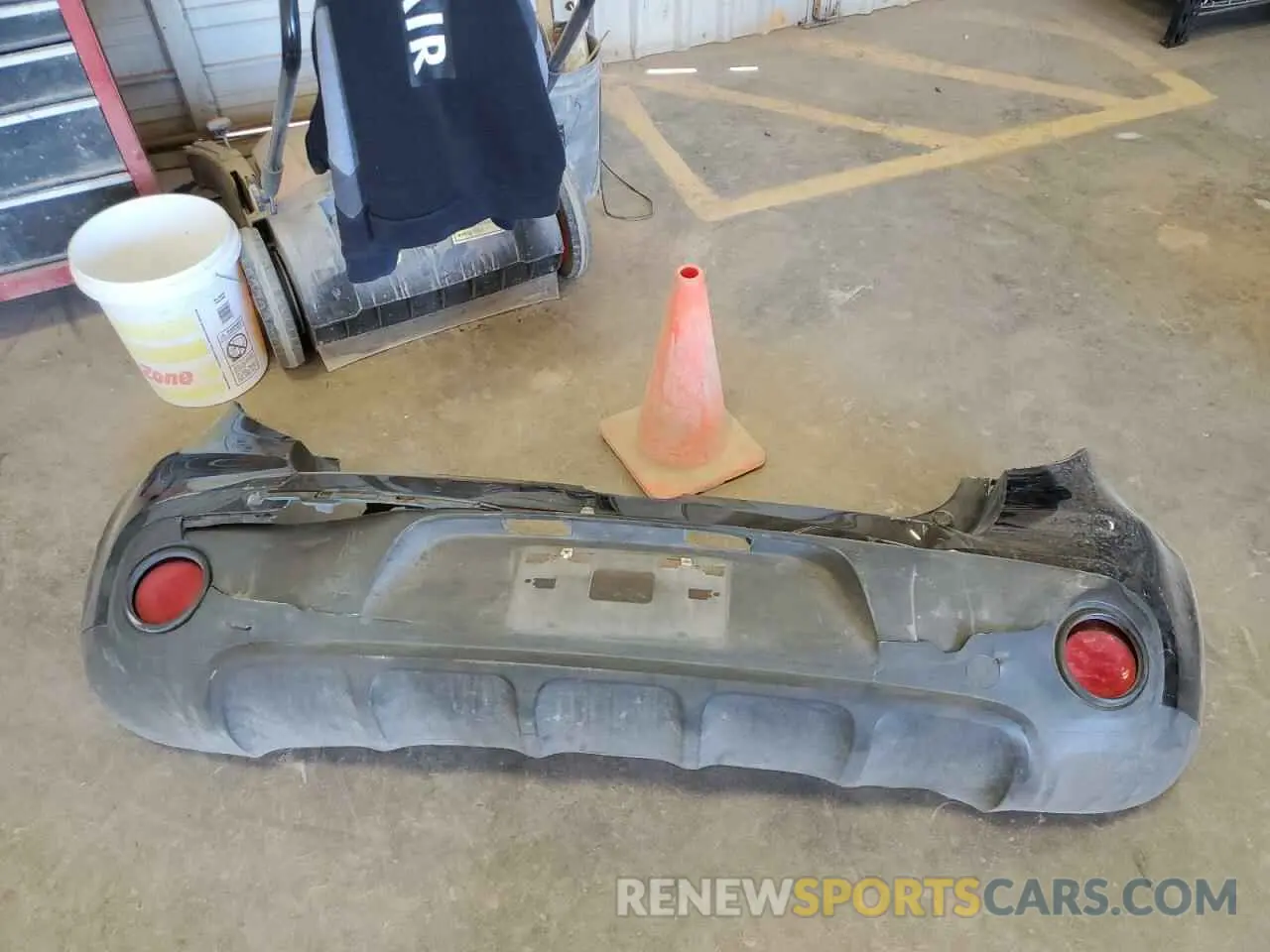 13 Photograph of a damaged car KNDJN2A22K7694086 KIA SOUL 2019