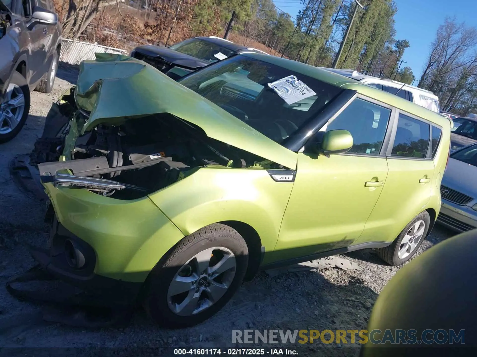 14 Photograph of a damaged car KNDJN2A22K7913306 KIA SOUL 2019