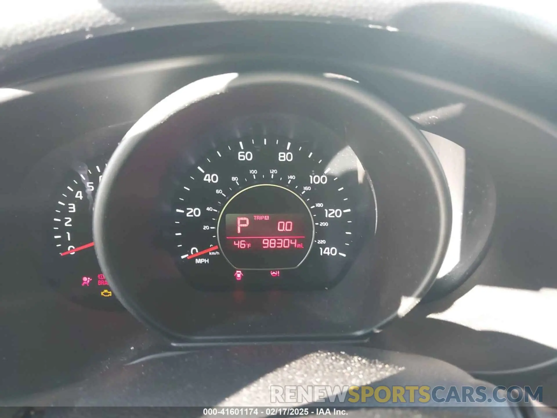7 Photograph of a damaged car KNDJN2A22K7913306 KIA SOUL 2019