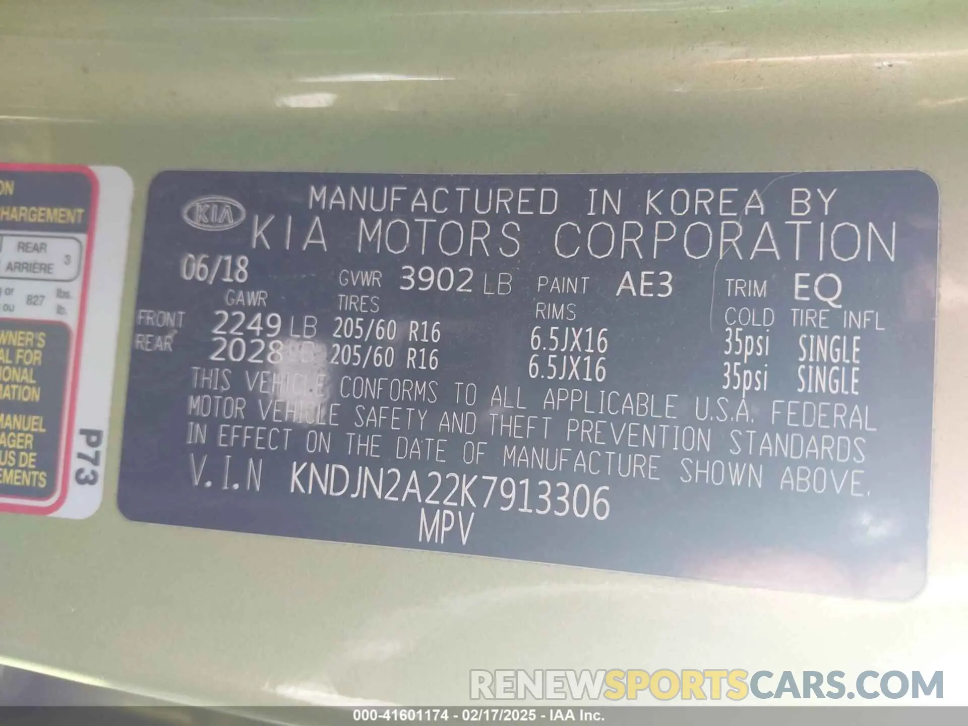 9 Photograph of a damaged car KNDJN2A22K7913306 KIA SOUL 2019