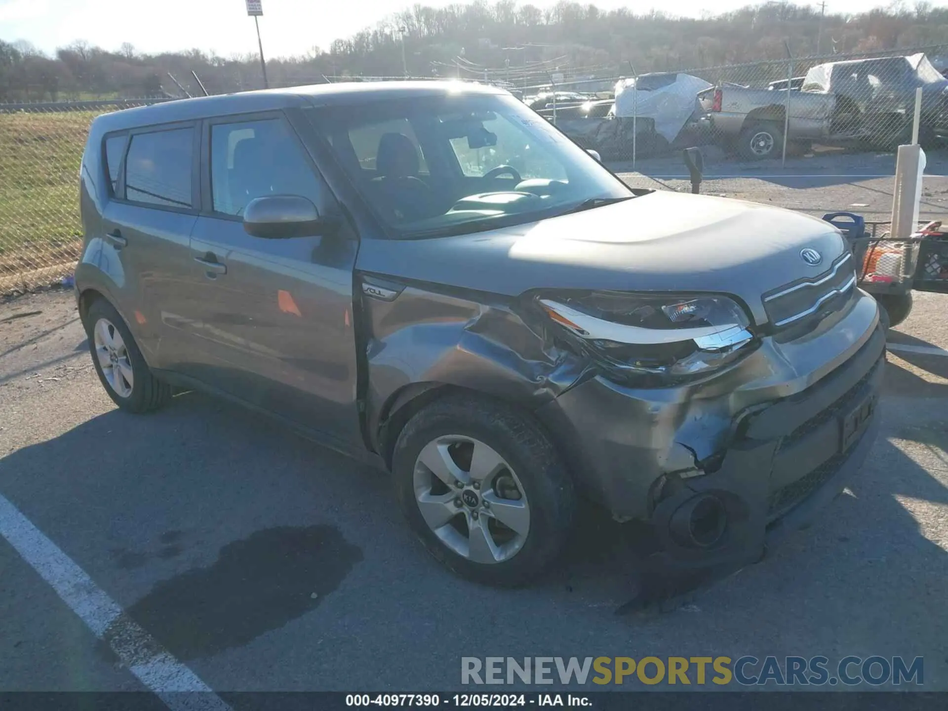 1 Photograph of a damaged car KNDJN2A23K7015460 KIA SOUL 2019