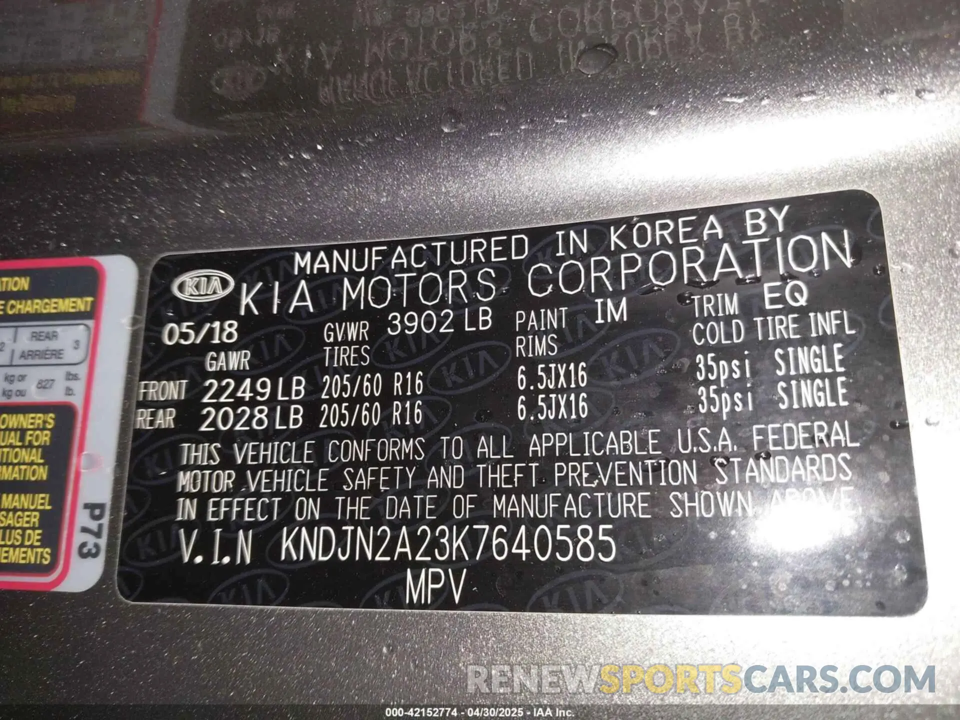9 Photograph of a damaged car KNDJN2A23K7640585 KIA SOUL 2019