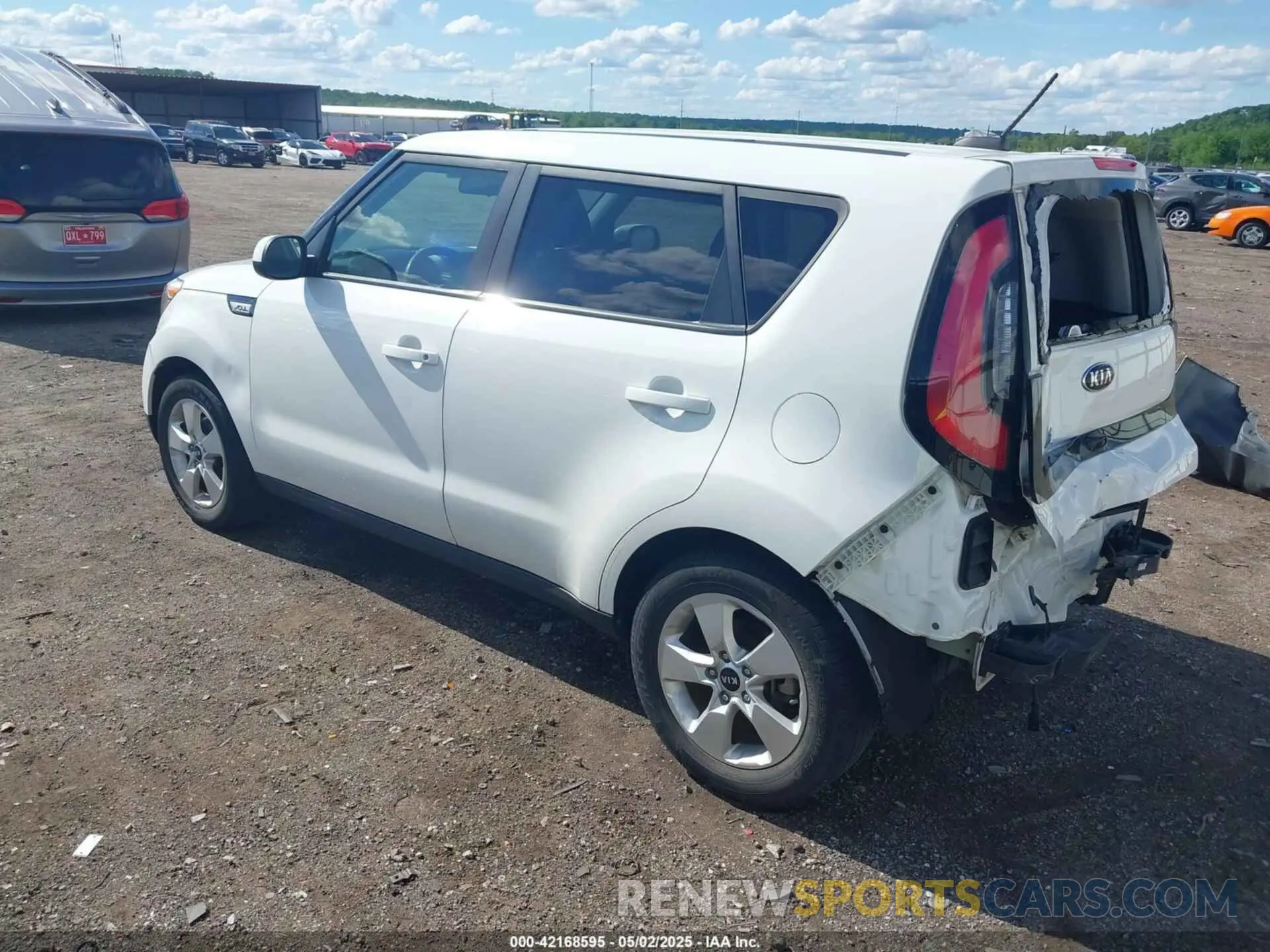 3 Photograph of a damaged car KNDJN2A23K7641932 KIA SOUL 2019