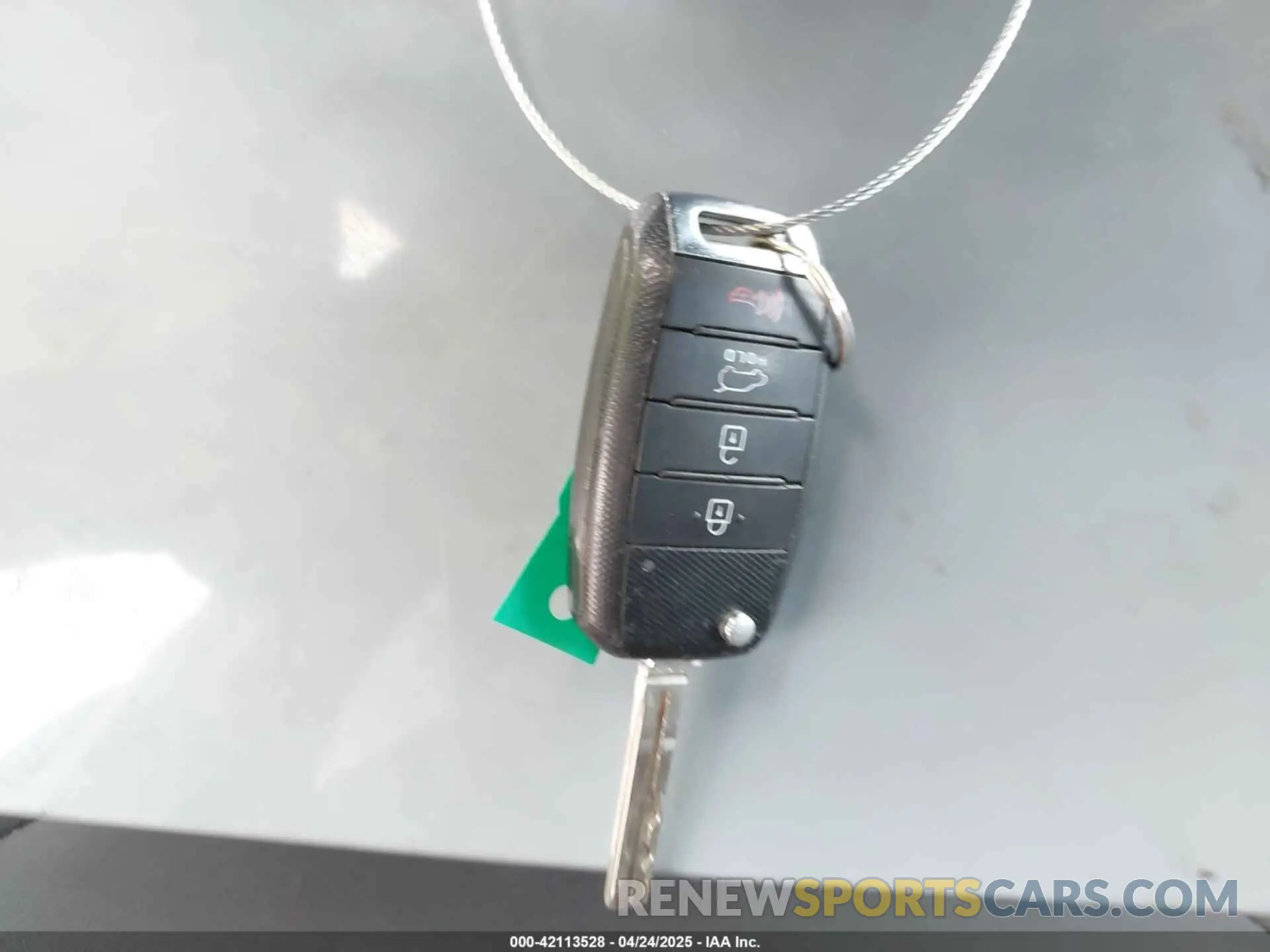 11 Photograph of a damaged car KNDJN2A23K7673604 KIA SOUL 2019