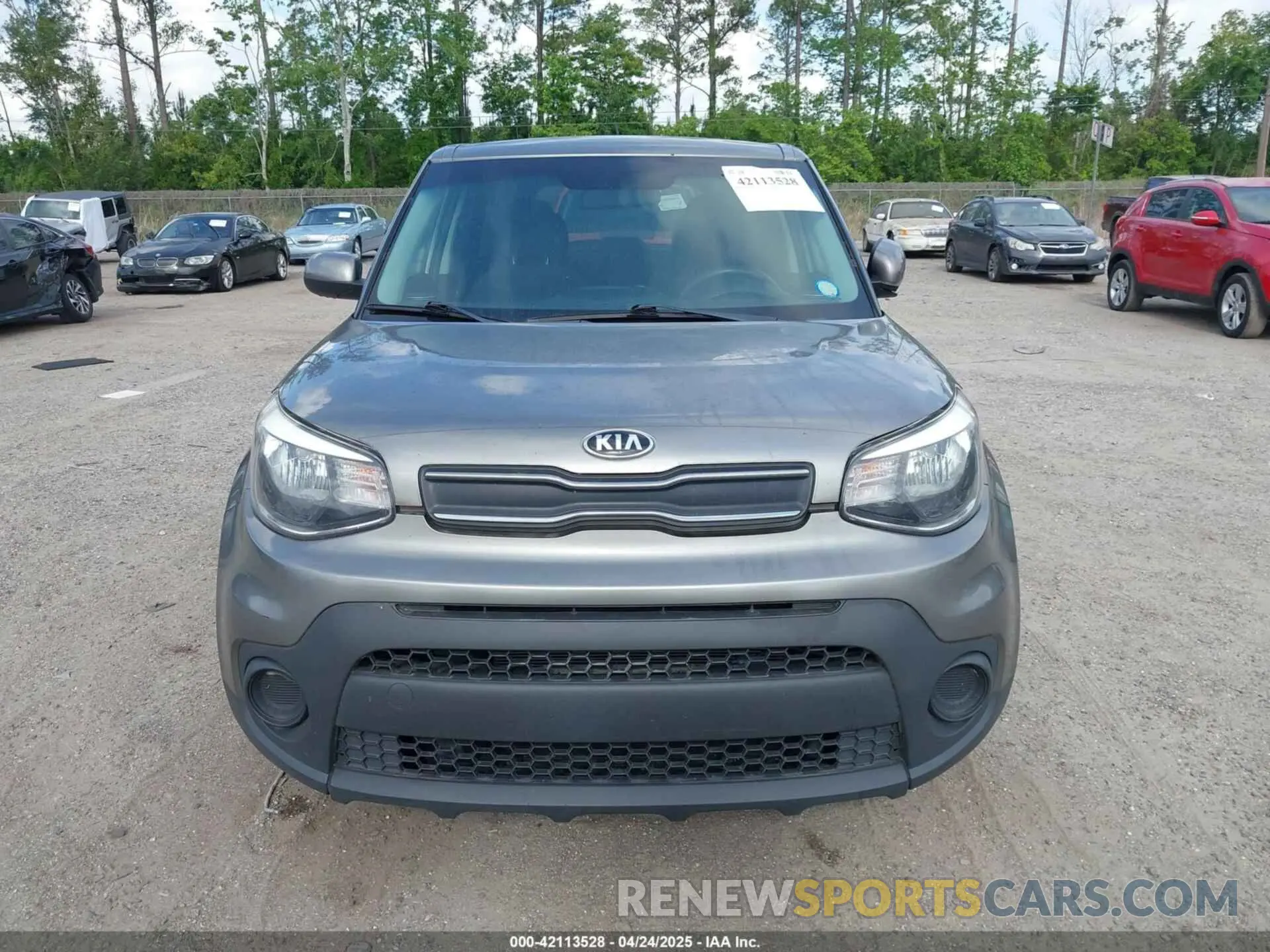 12 Photograph of a damaged car KNDJN2A23K7673604 KIA SOUL 2019