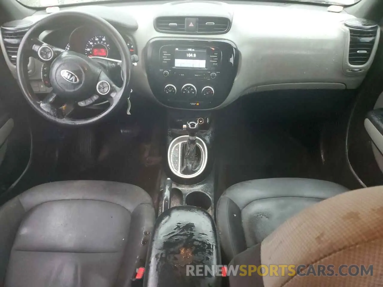 8 Photograph of a damaged car KNDJN2A23K7682061 KIA SOUL 2019