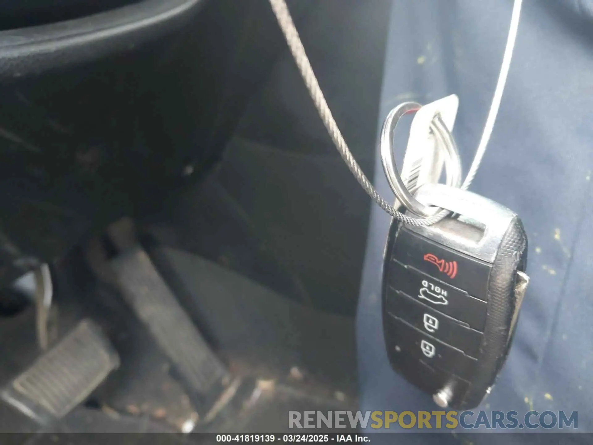 11 Photograph of a damaged car KNDJN2A23K7685980 KIA SOUL 2019