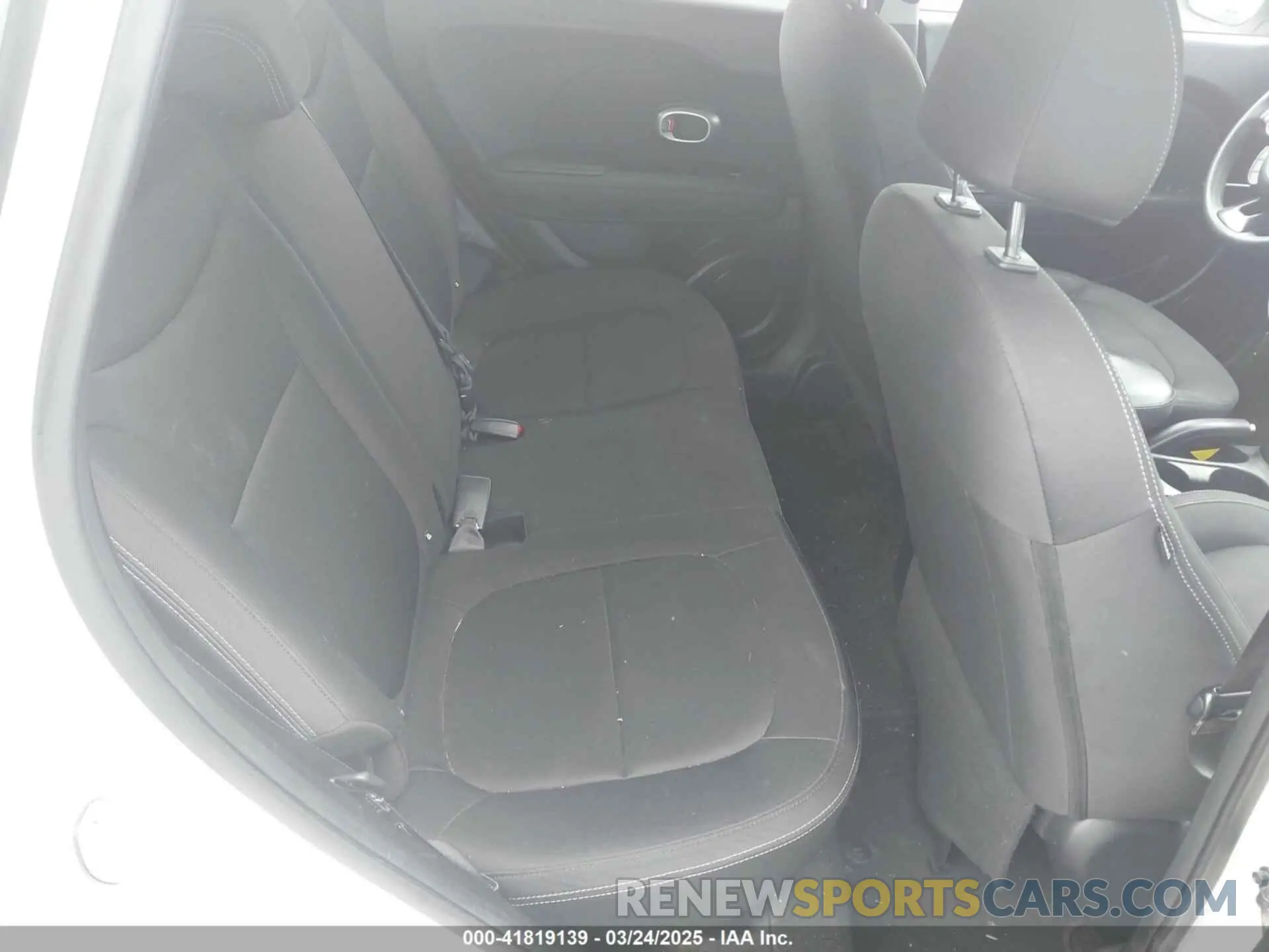8 Photograph of a damaged car KNDJN2A23K7685980 KIA SOUL 2019