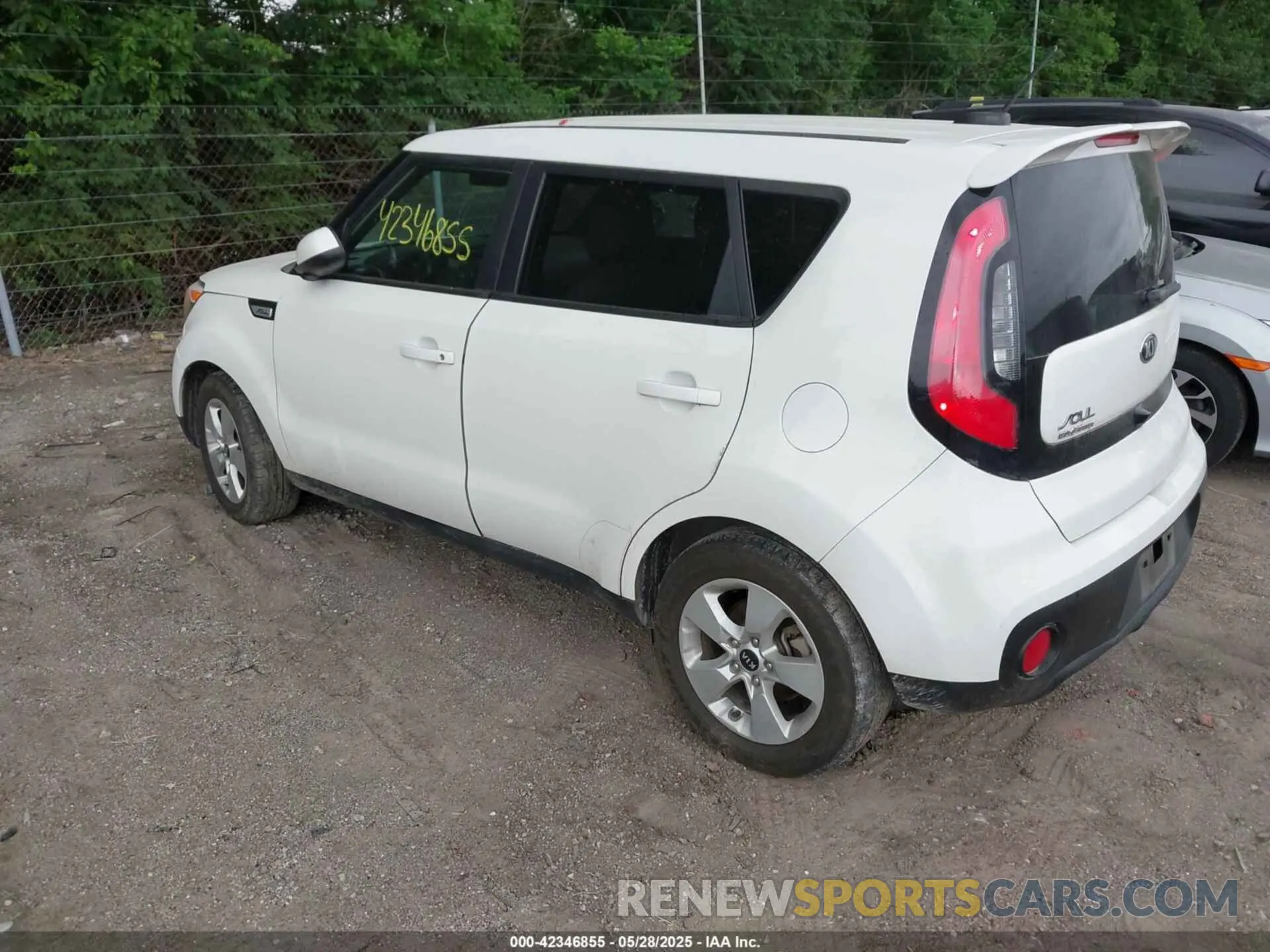 3 Photograph of a damaged car KNDJN2A23K7687552 KIA SOUL 2019
