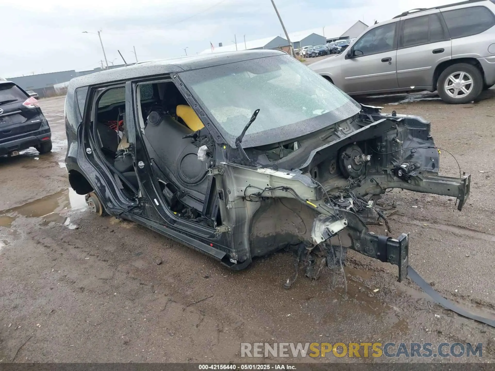 1 Photograph of a damaged car KNDJN2A23K7919051 KIA SOUL 2019