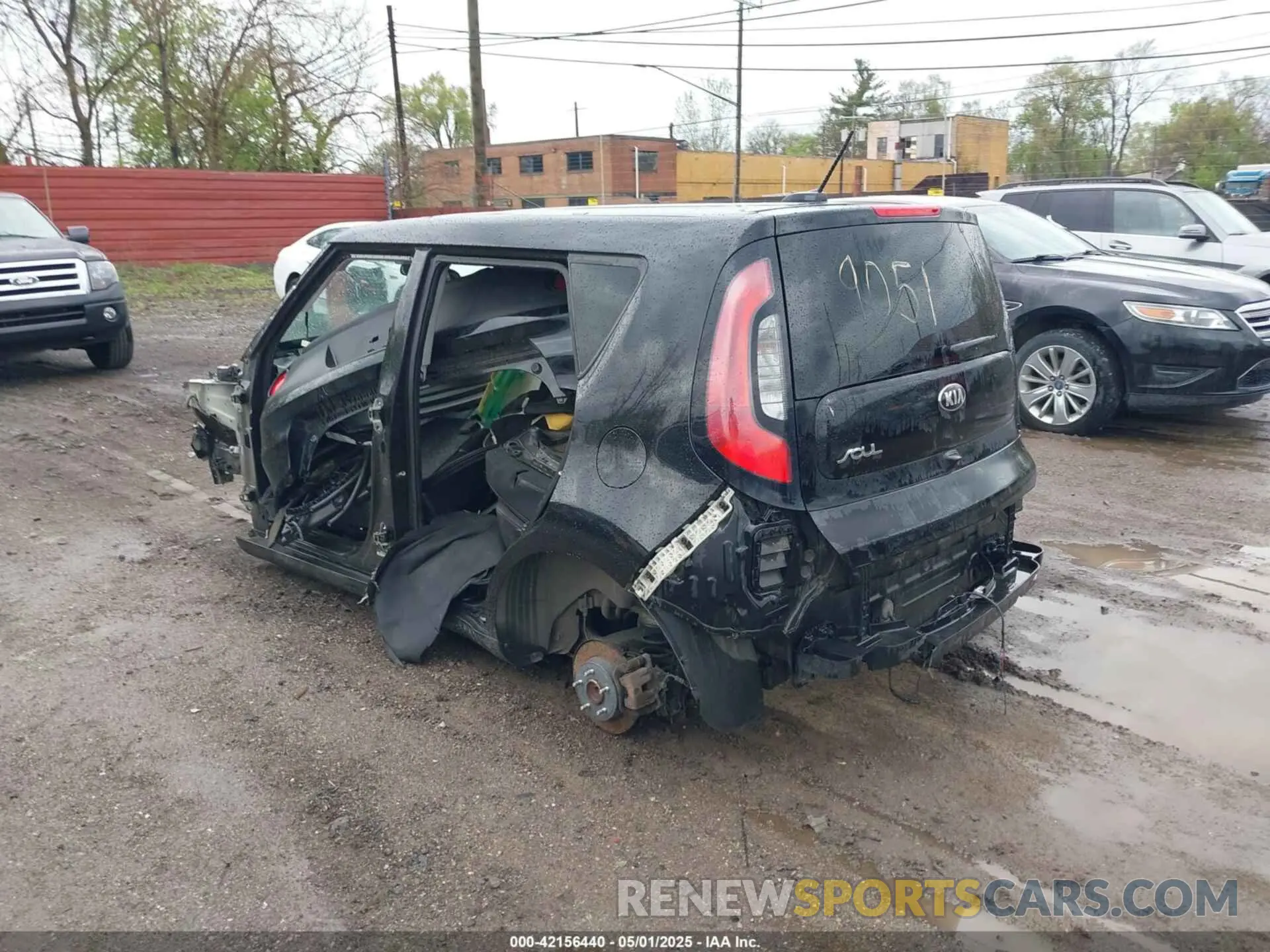 3 Photograph of a damaged car KNDJN2A23K7919051 KIA SOUL 2019