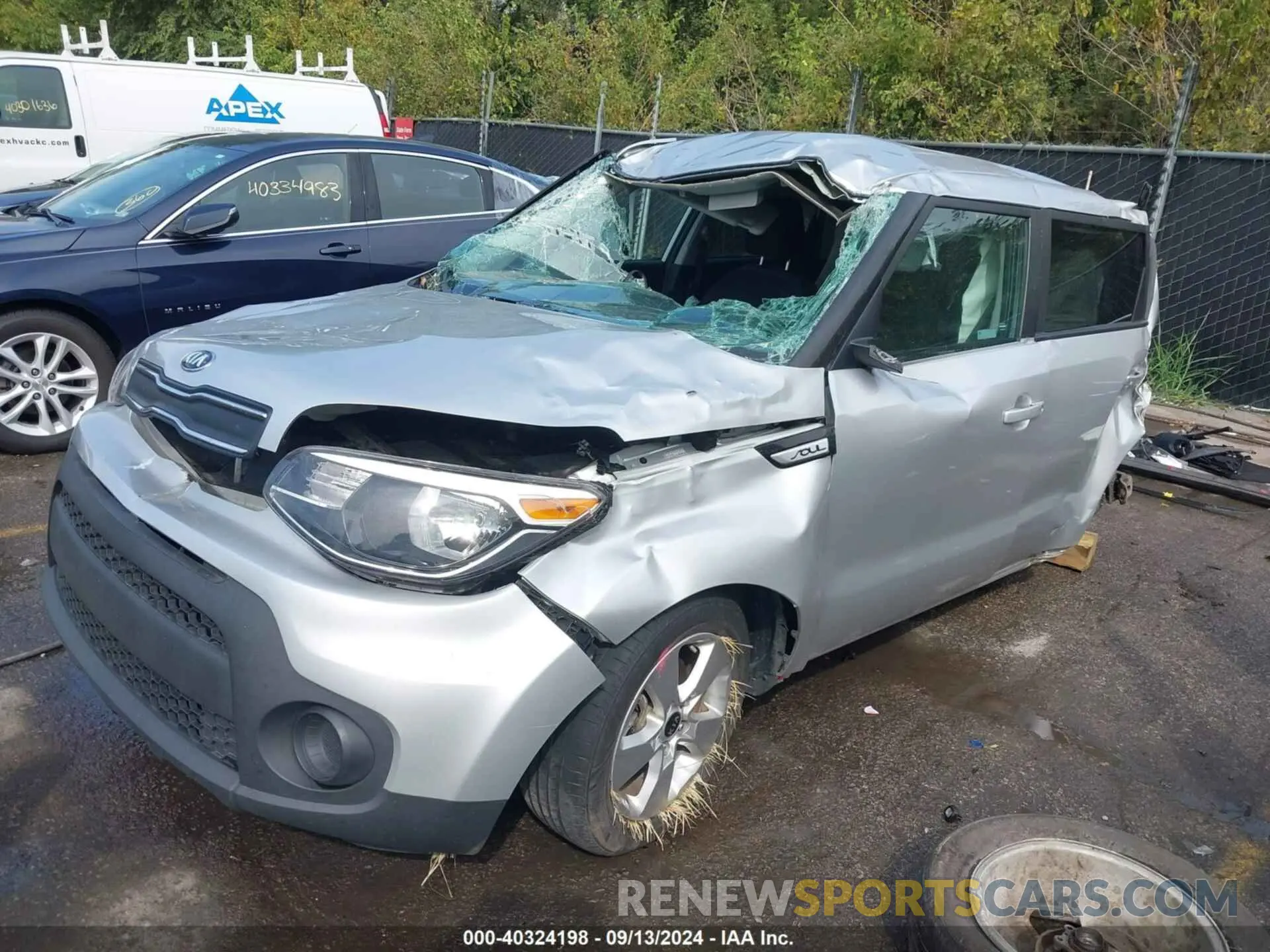 2 Photograph of a damaged car KNDJN2A24K7018268 KIA SOUL 2019