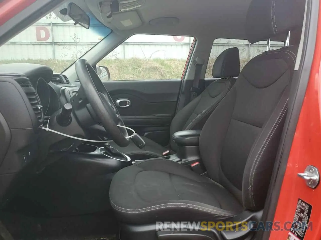 7 Photograph of a damaged car KNDJN2A24K7655435 KIA SOUL 2019