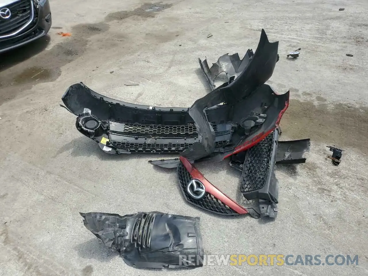 13 Photograph of a damaged car KNDJN2A24K7659145 KIA SOUL 2019
