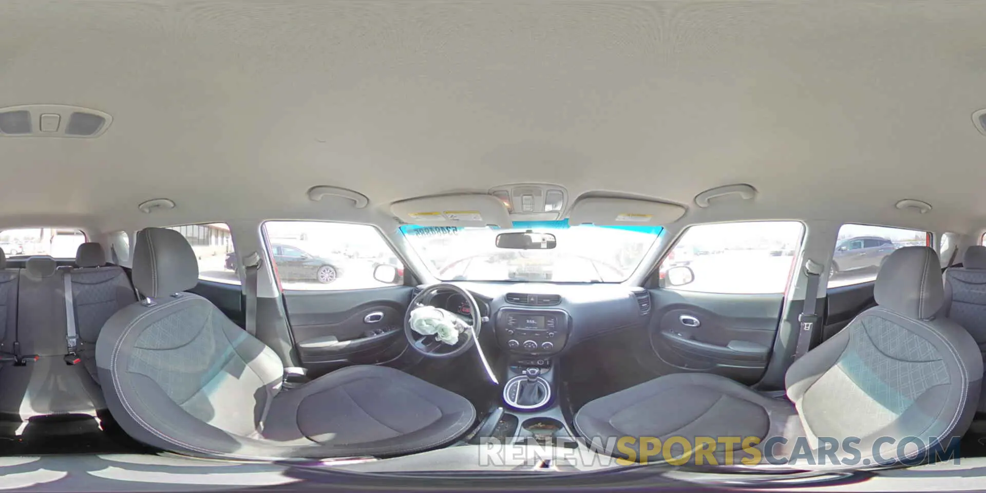 15 Photograph of a damaged car KNDJN2A24K7662899 KIA SOUL 2019