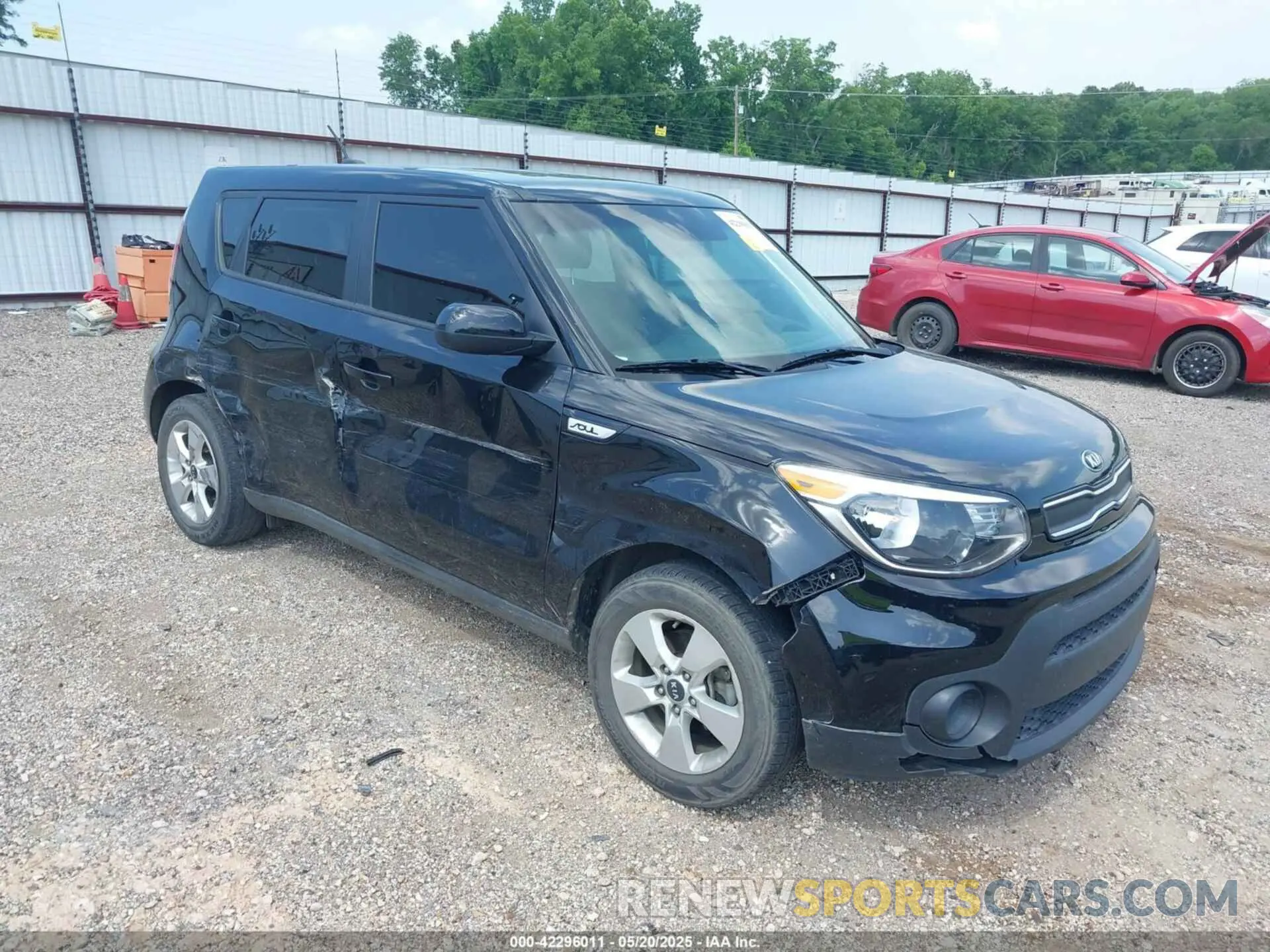 1 Photograph of a damaged car KNDJN2A24K7921343 KIA SOUL 2019