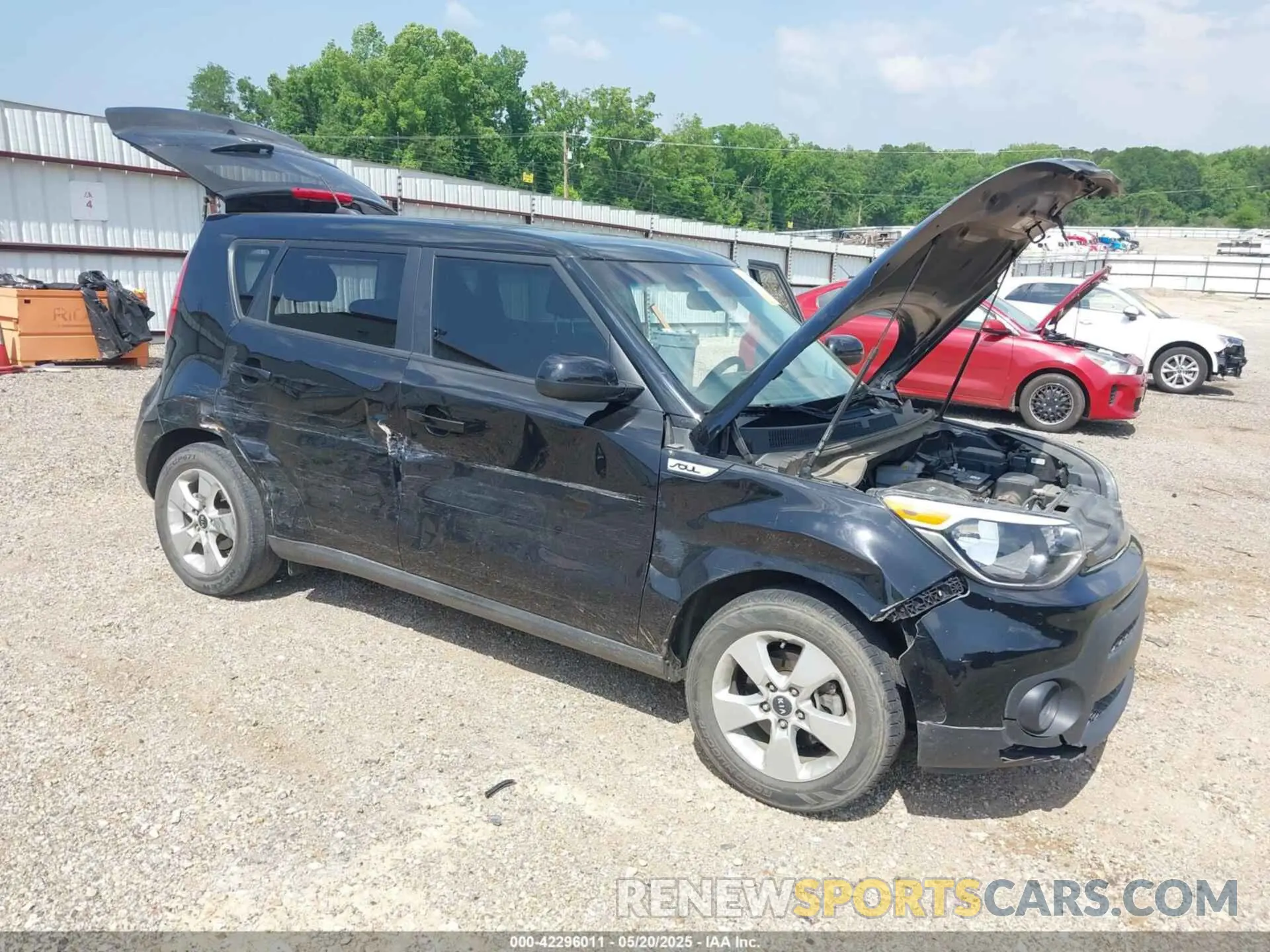 18 Photograph of a damaged car KNDJN2A24K7921343 KIA SOUL 2019