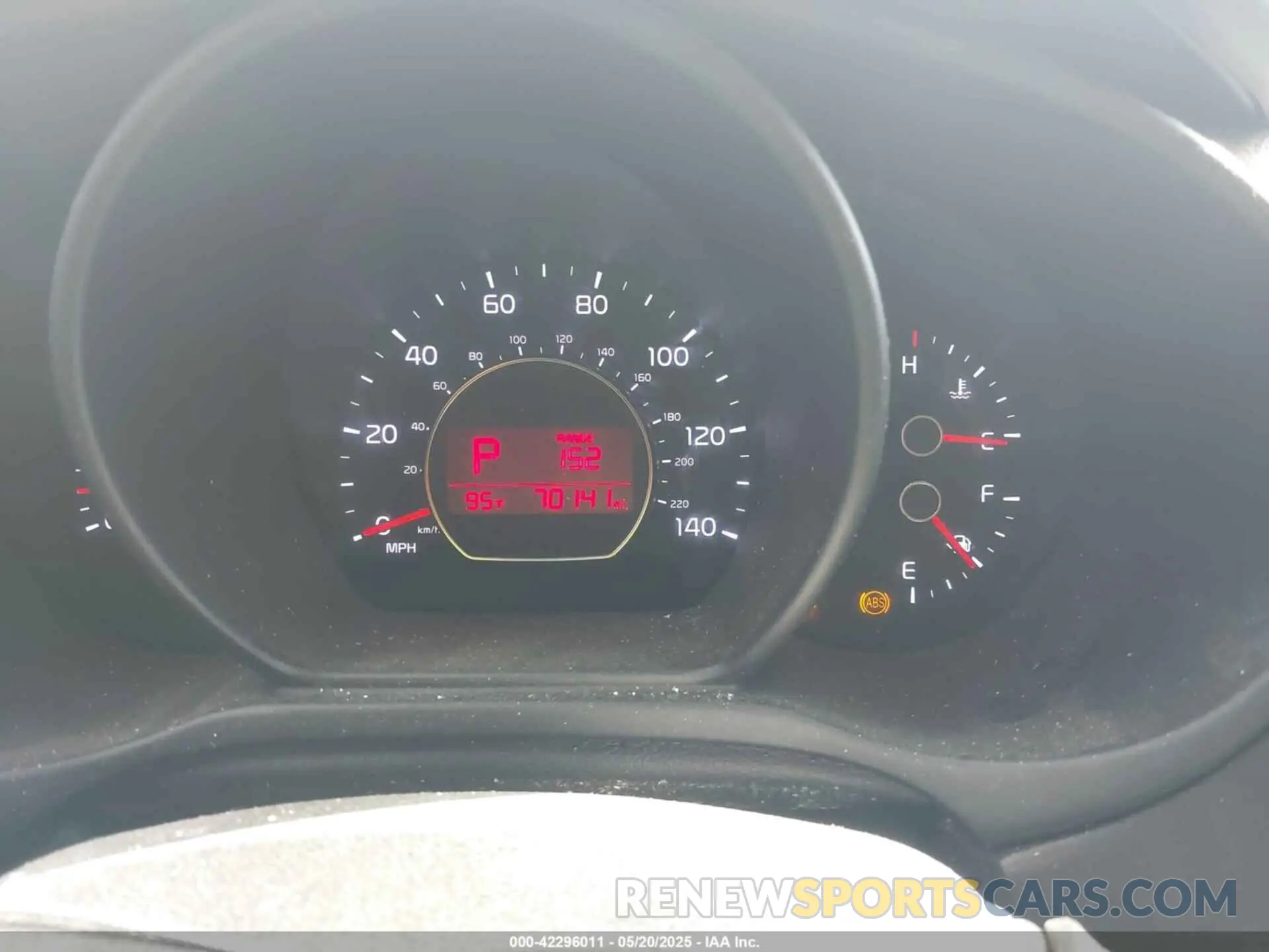 7 Photograph of a damaged car KNDJN2A24K7921343 KIA SOUL 2019