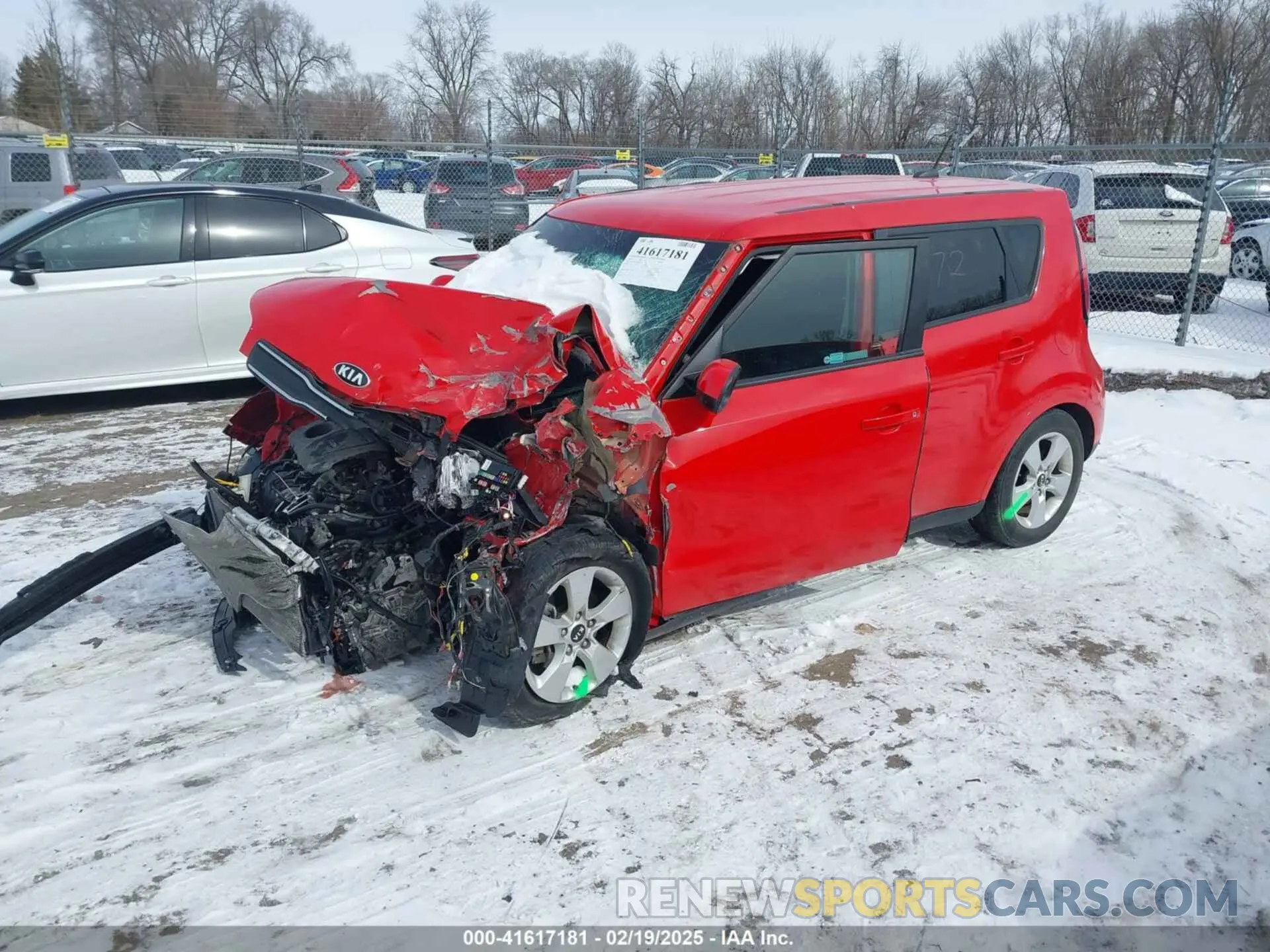 2 Photograph of a damaged car KNDJN2A25K7007070 KIA SOUL 2019