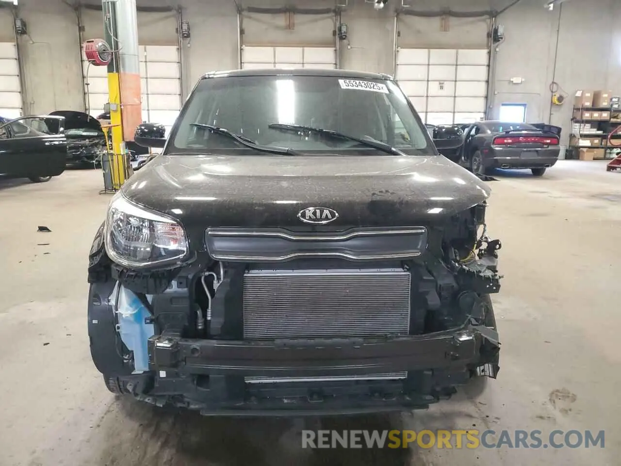 5 Photograph of a damaged car KNDJN2A25K7016724 KIA SOUL 2019