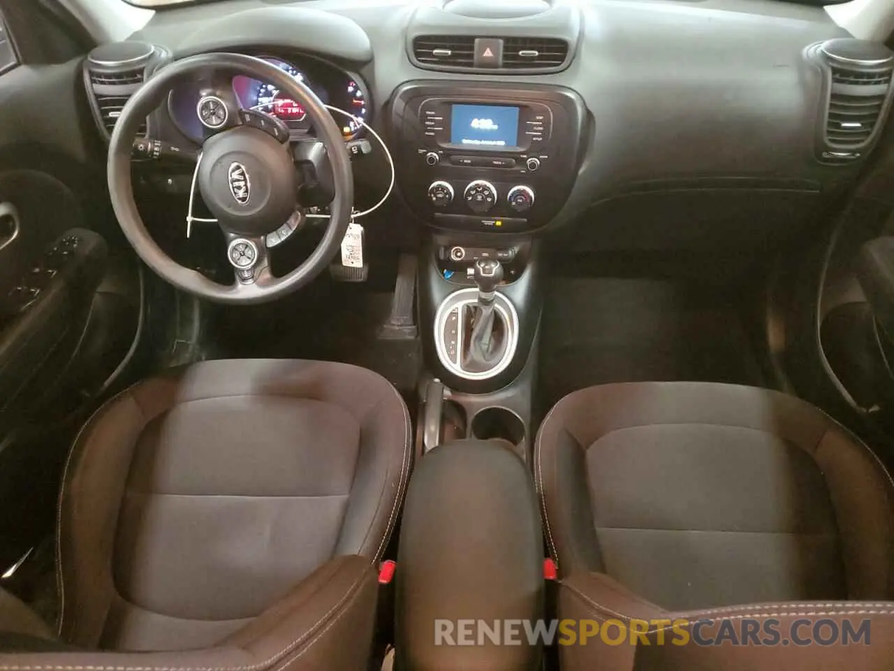 8 Photograph of a damaged car KNDJN2A25K7016724 KIA SOUL 2019