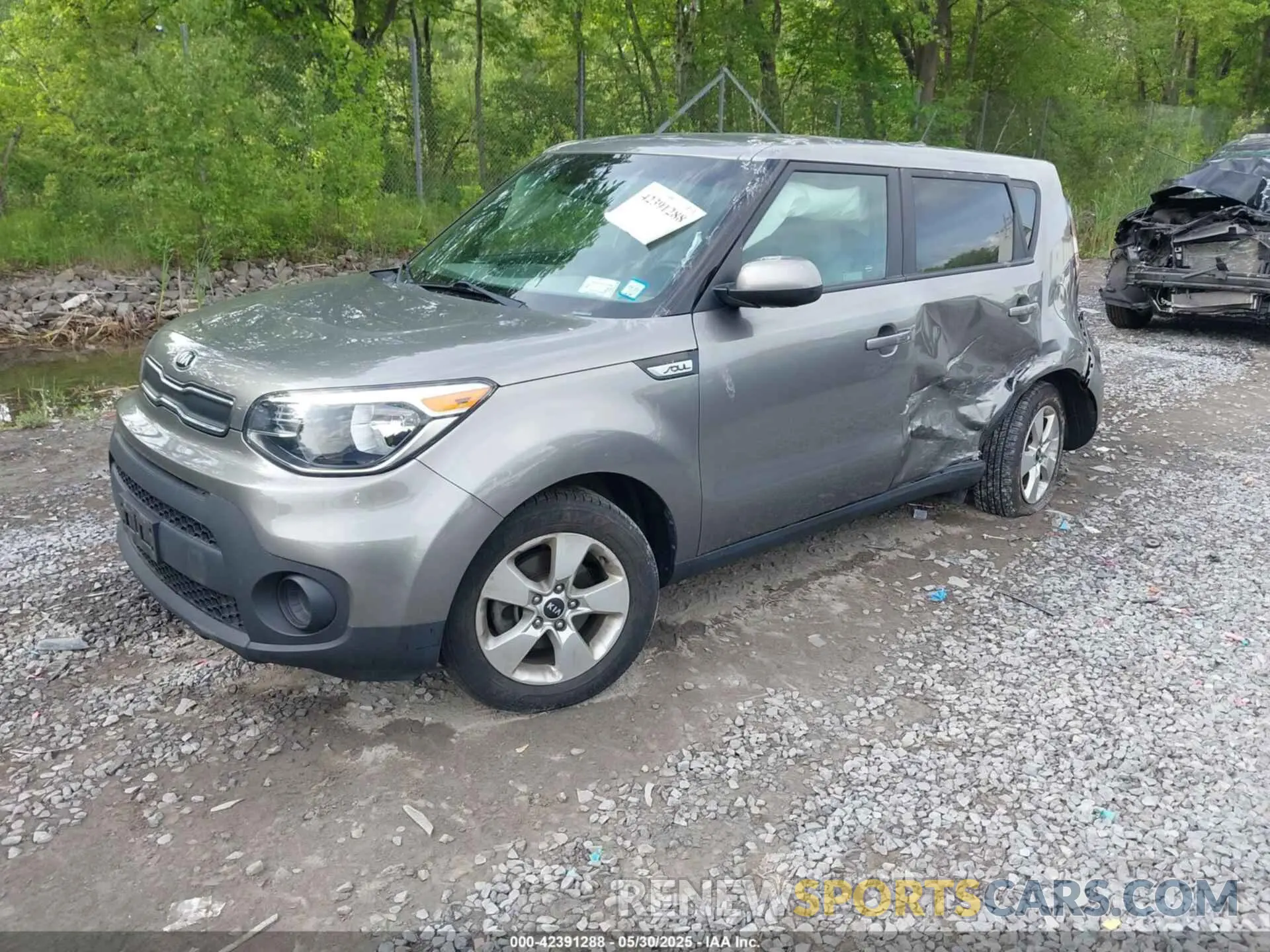 2 Photograph of a damaged car KNDJN2A25K7025648 KIA SOUL 2019