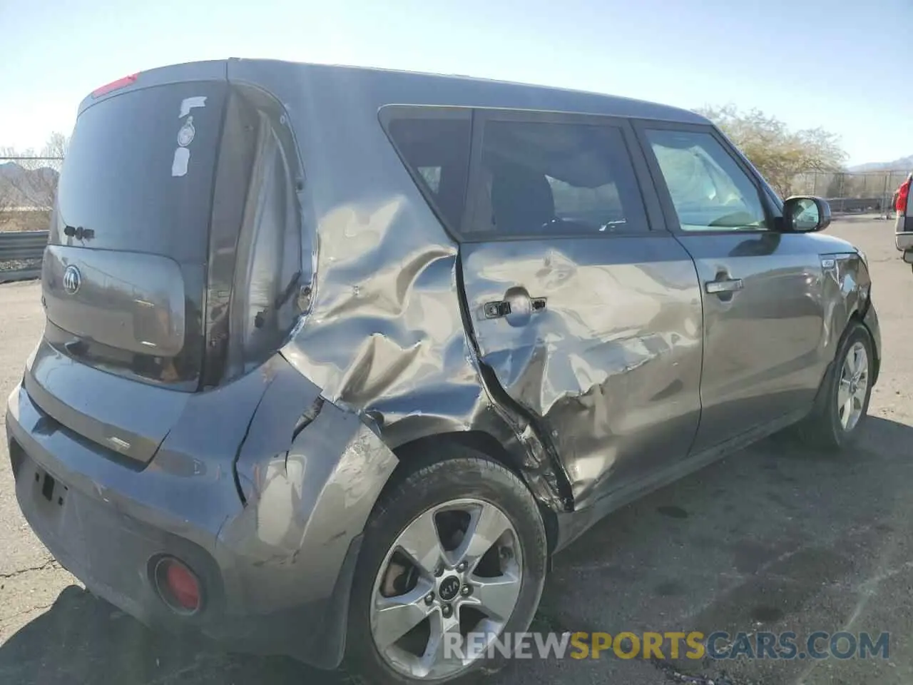 3 Photograph of a damaged car KNDJN2A25K7643116 KIA SOUL 2019