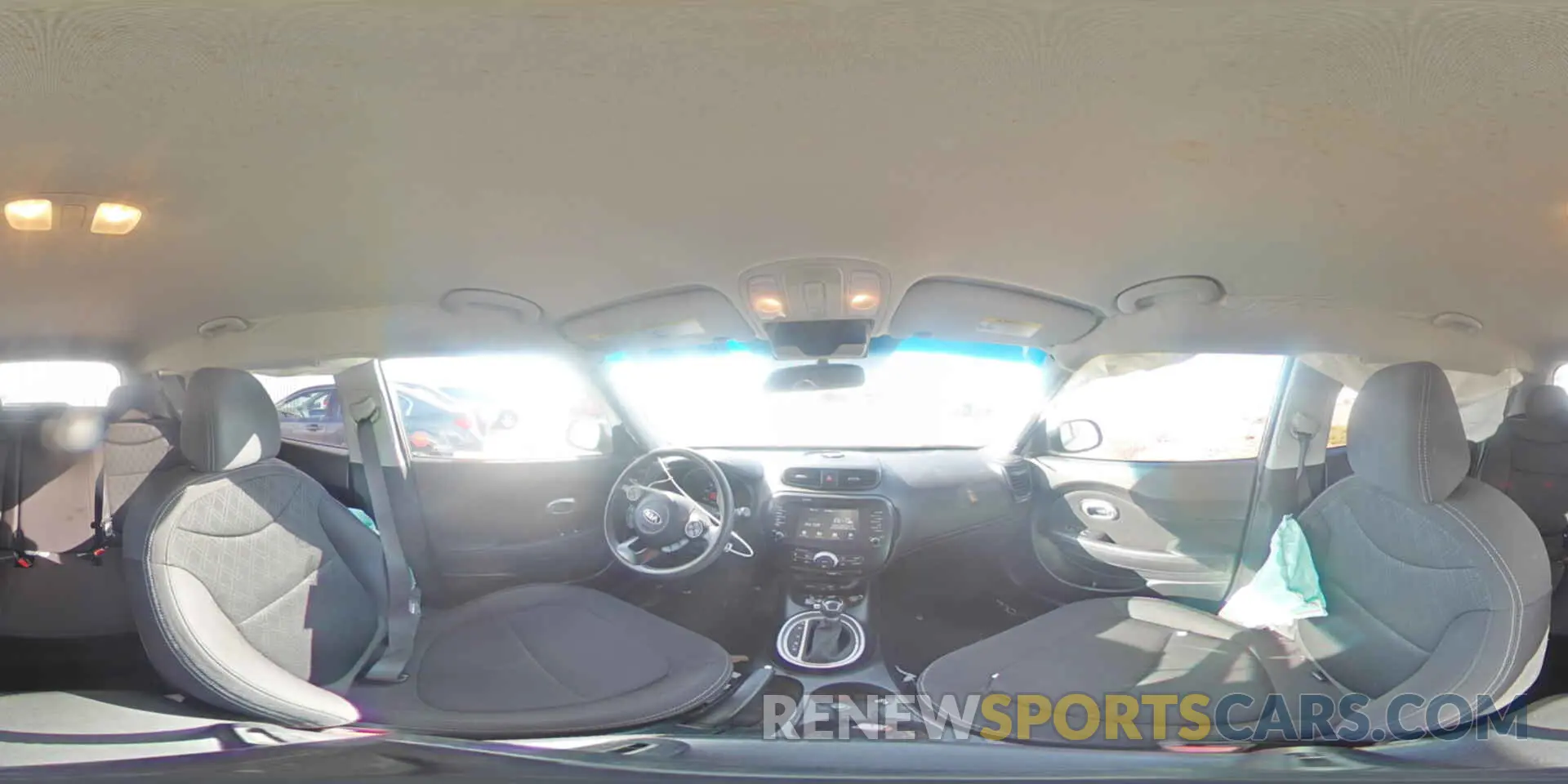 13 Photograph of a damaged car KNDJN2A25K7669568 KIA SOUL 2019