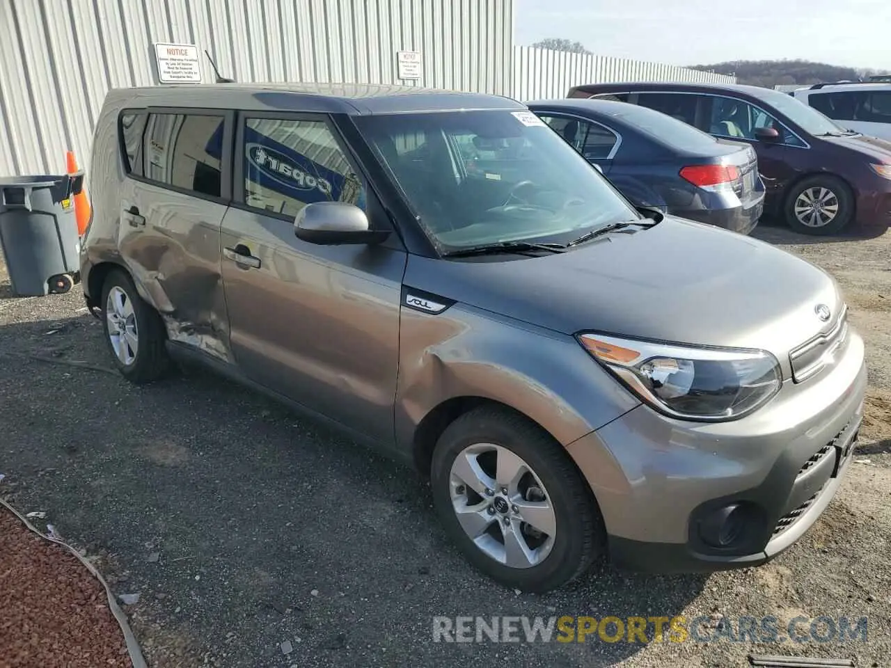 4 Photograph of a damaged car KNDJN2A25K7669568 KIA SOUL 2019