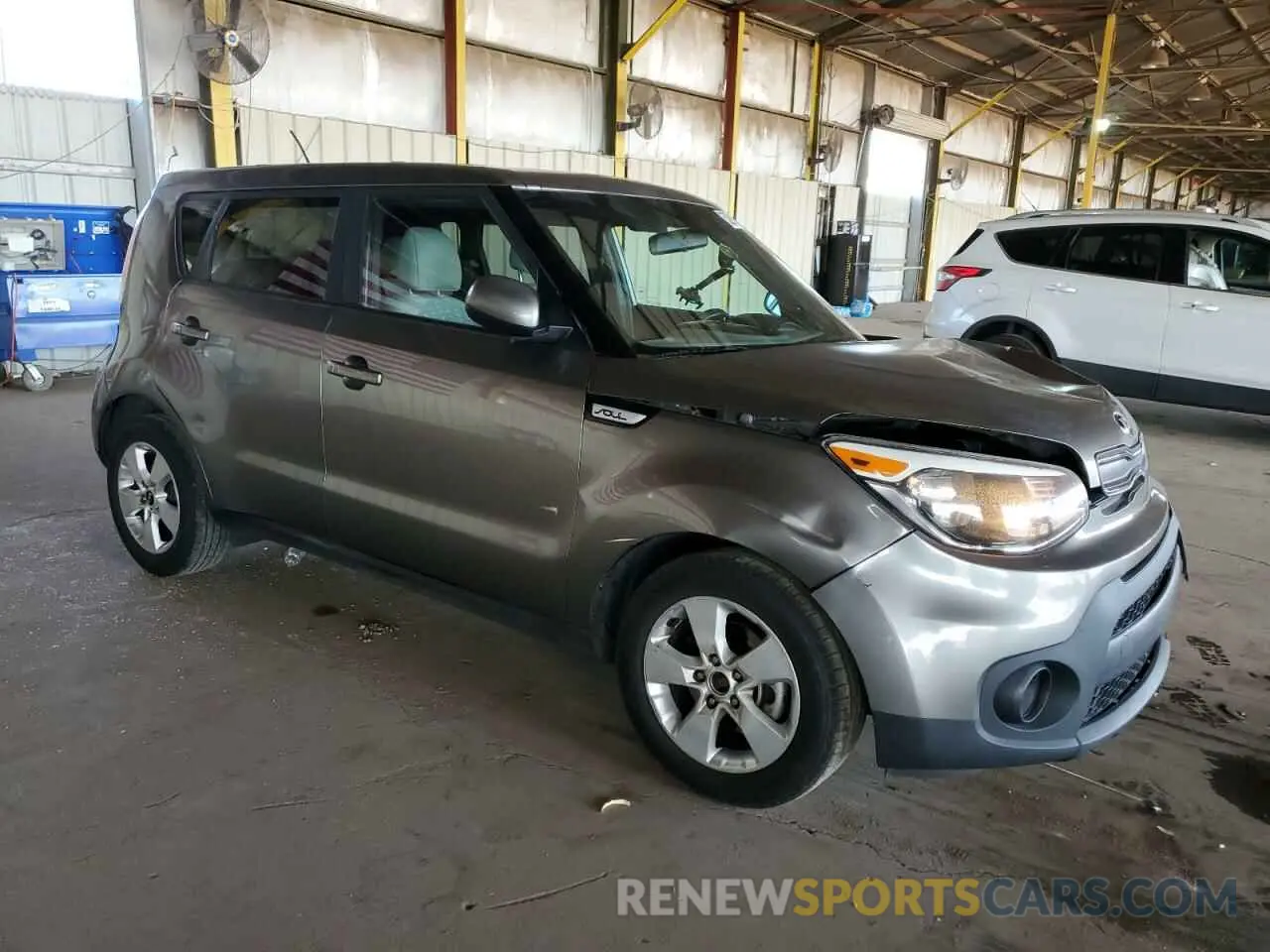 4 Photograph of a damaged car KNDJN2A25K7688976 KIA SOUL 2019