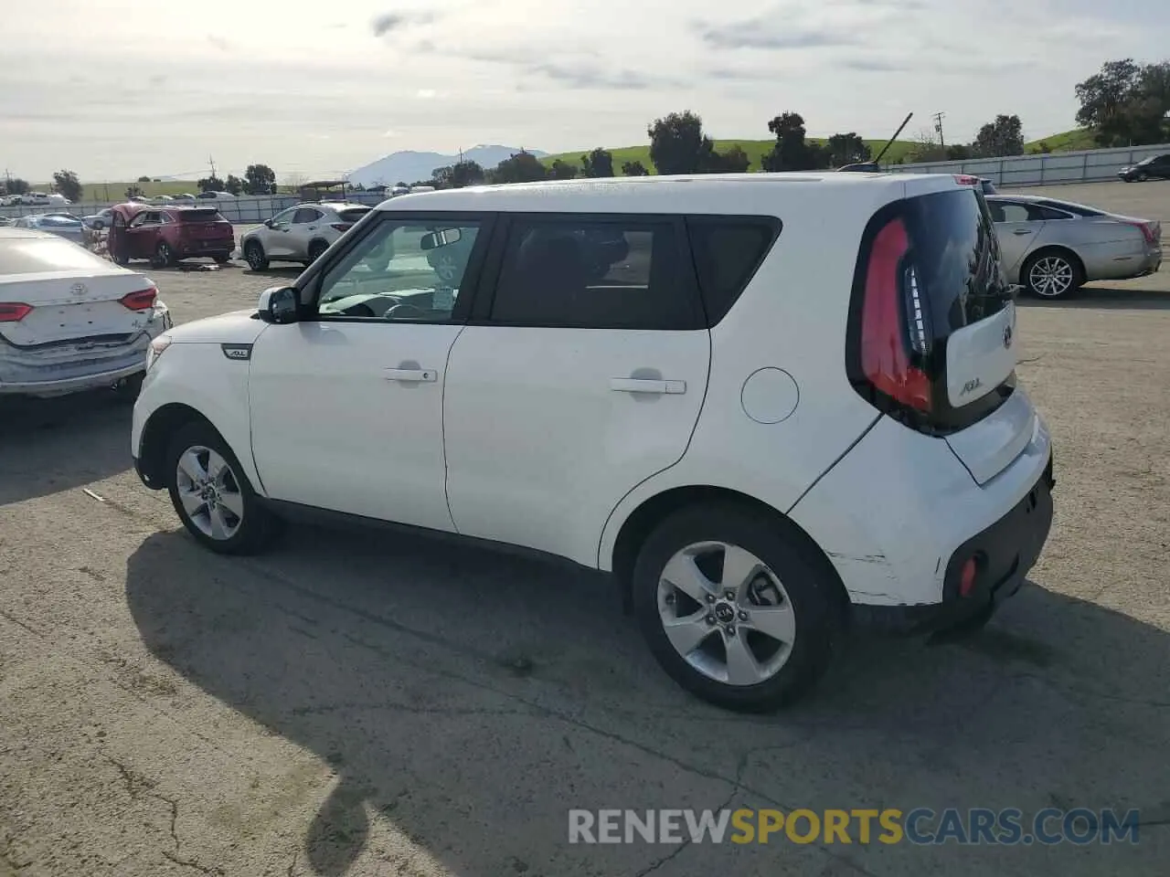 2 Photograph of a damaged car KNDJN2A25K7696477 KIA SOUL 2019