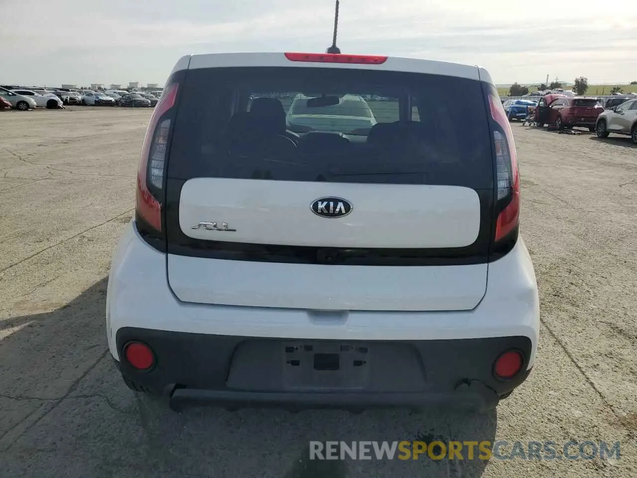6 Photograph of a damaged car KNDJN2A25K7696477 KIA SOUL 2019