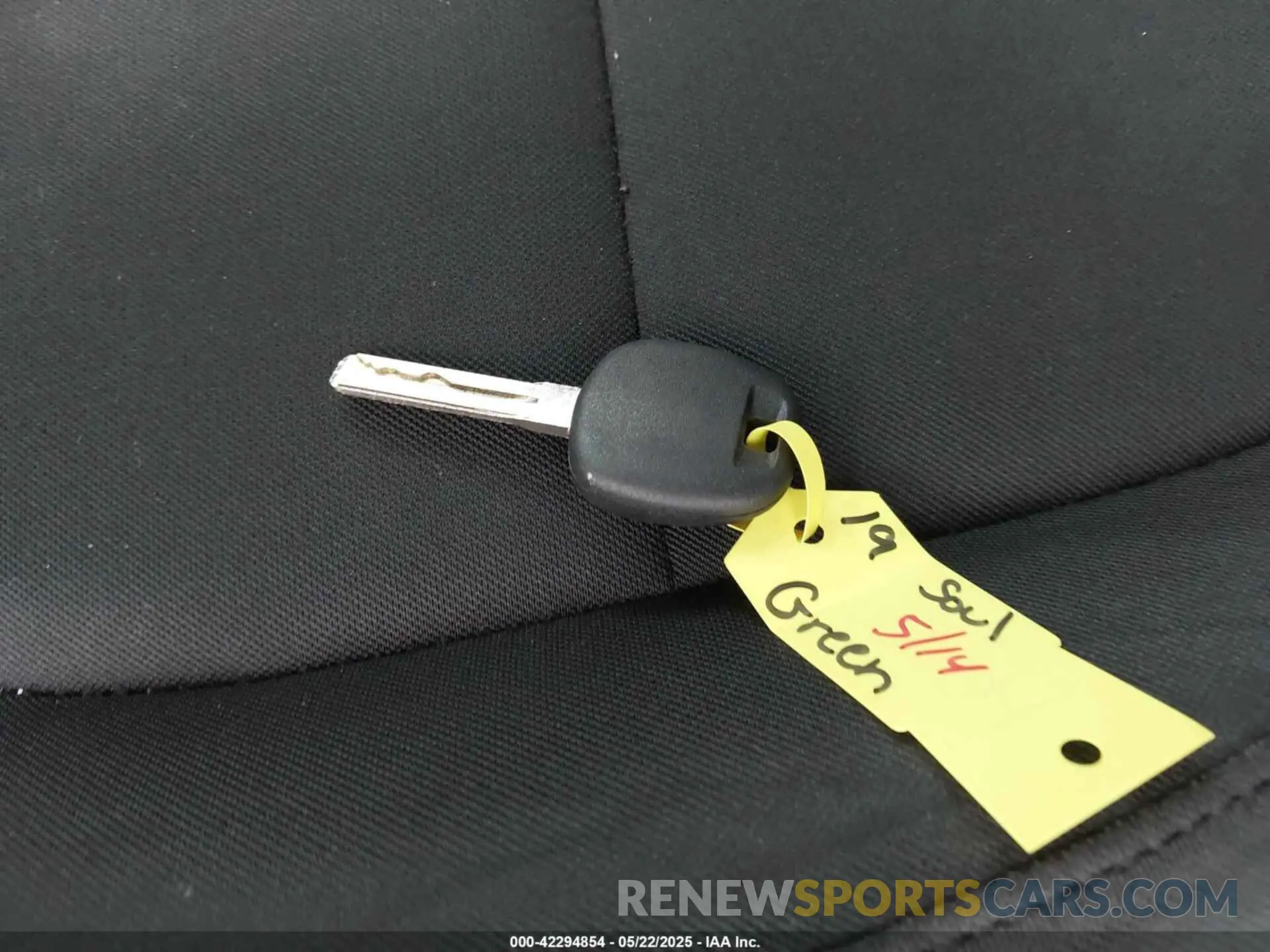 11 Photograph of a damaged car KNDJN2A25K7910206 KIA SOUL 2019