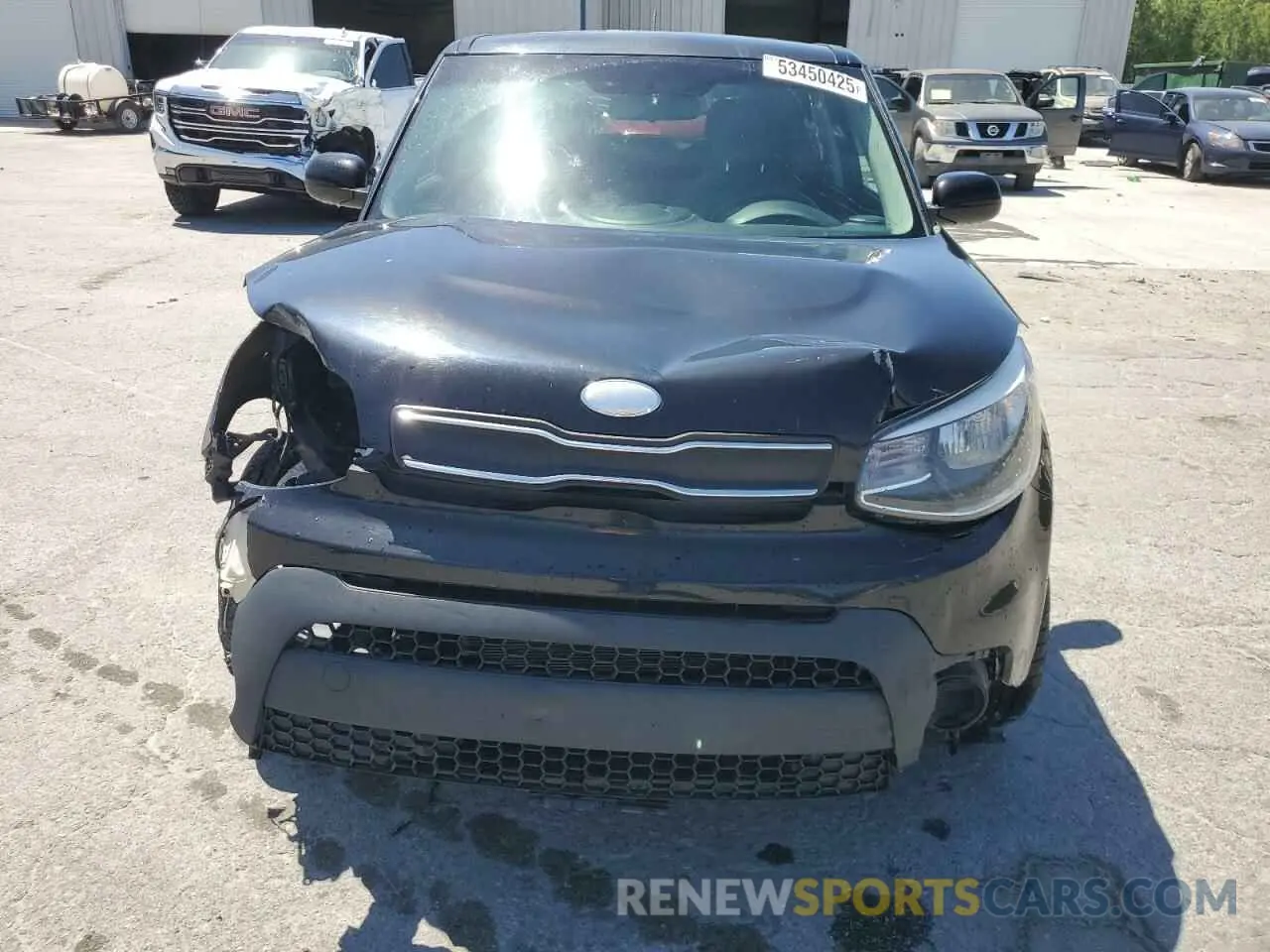5 Photograph of a damaged car KNDJN2A25K7916281 KIA SOUL 2019