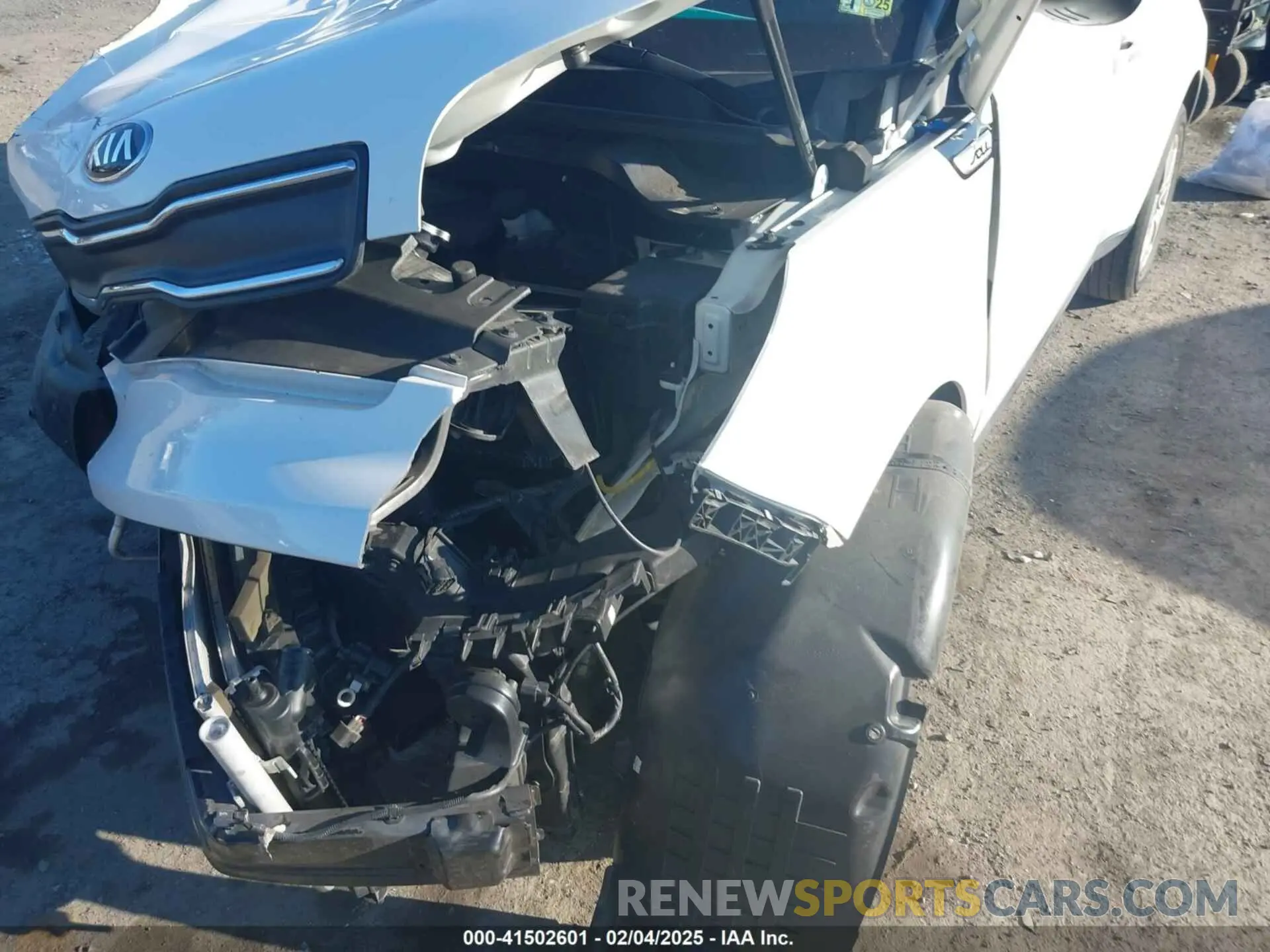 6 Photograph of a damaged car KNDJN2A26K7002086 KIA SOUL 2019