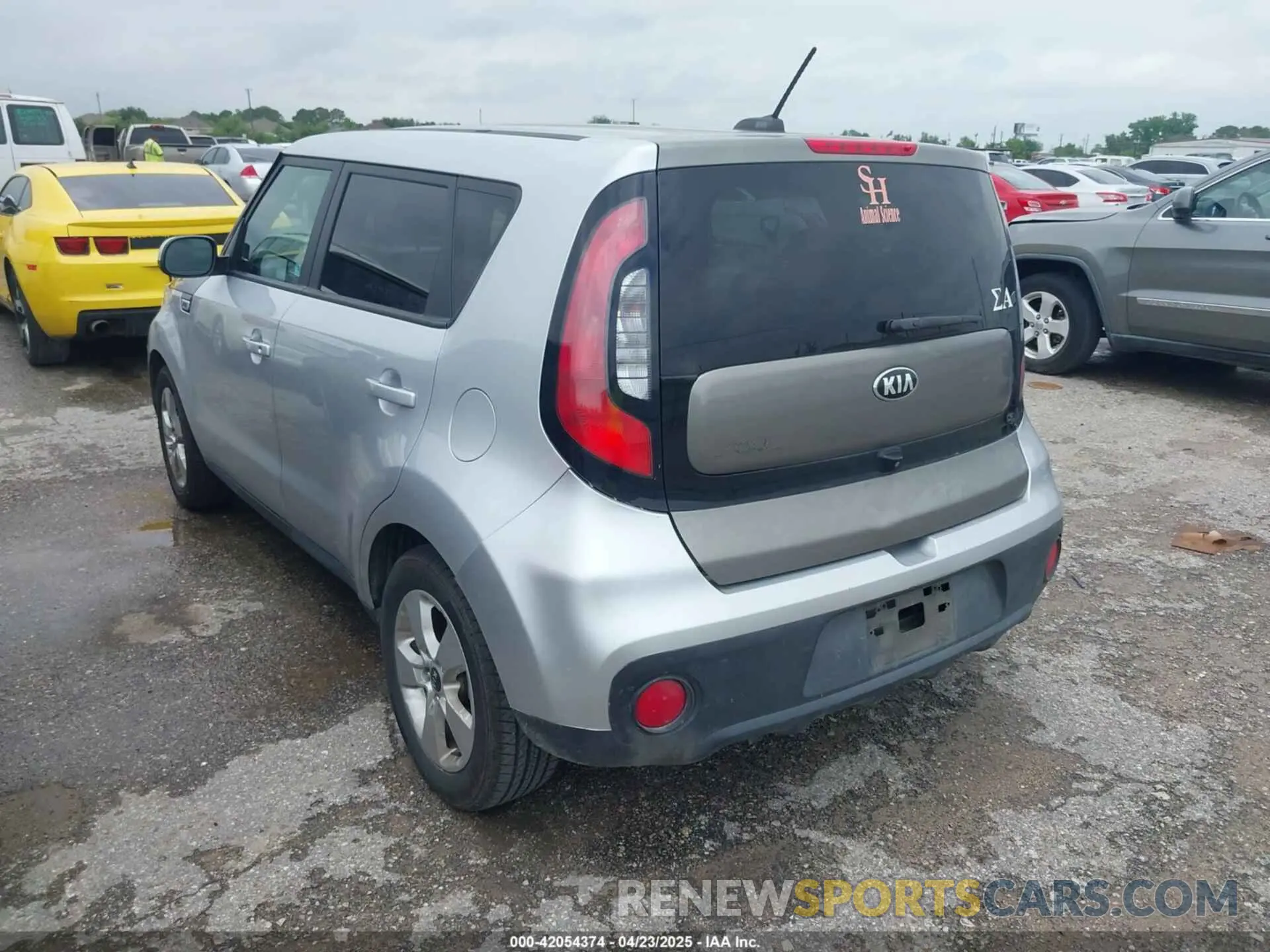 3 Photograph of a damaged car KNDJN2A26K7699999 KIA SOUL 2019