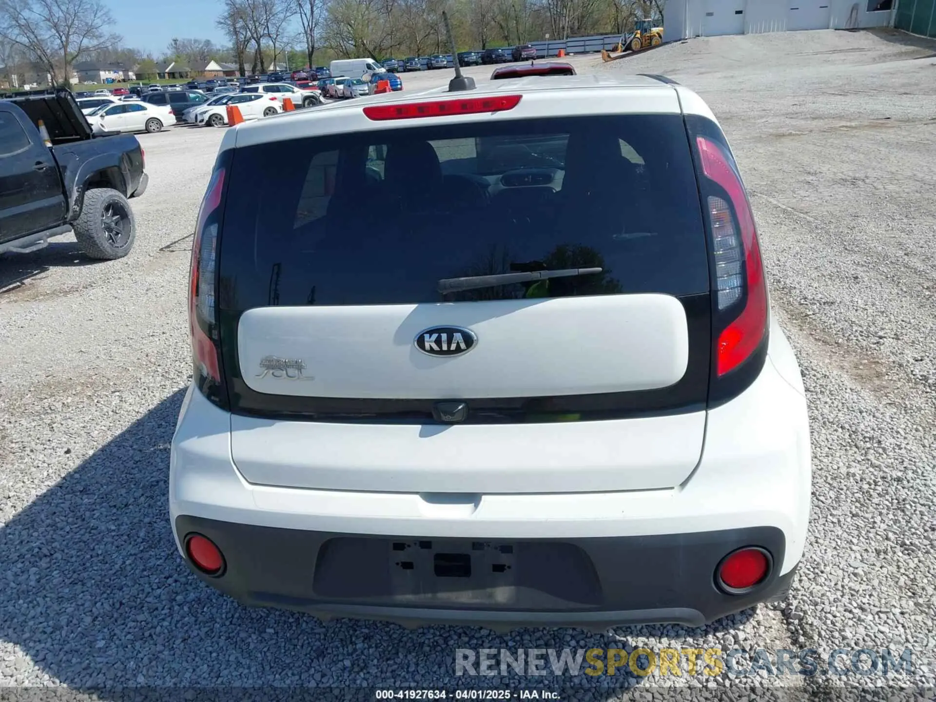 16 Photograph of a damaged car KNDJN2A26K7912417 KIA SOUL 2019