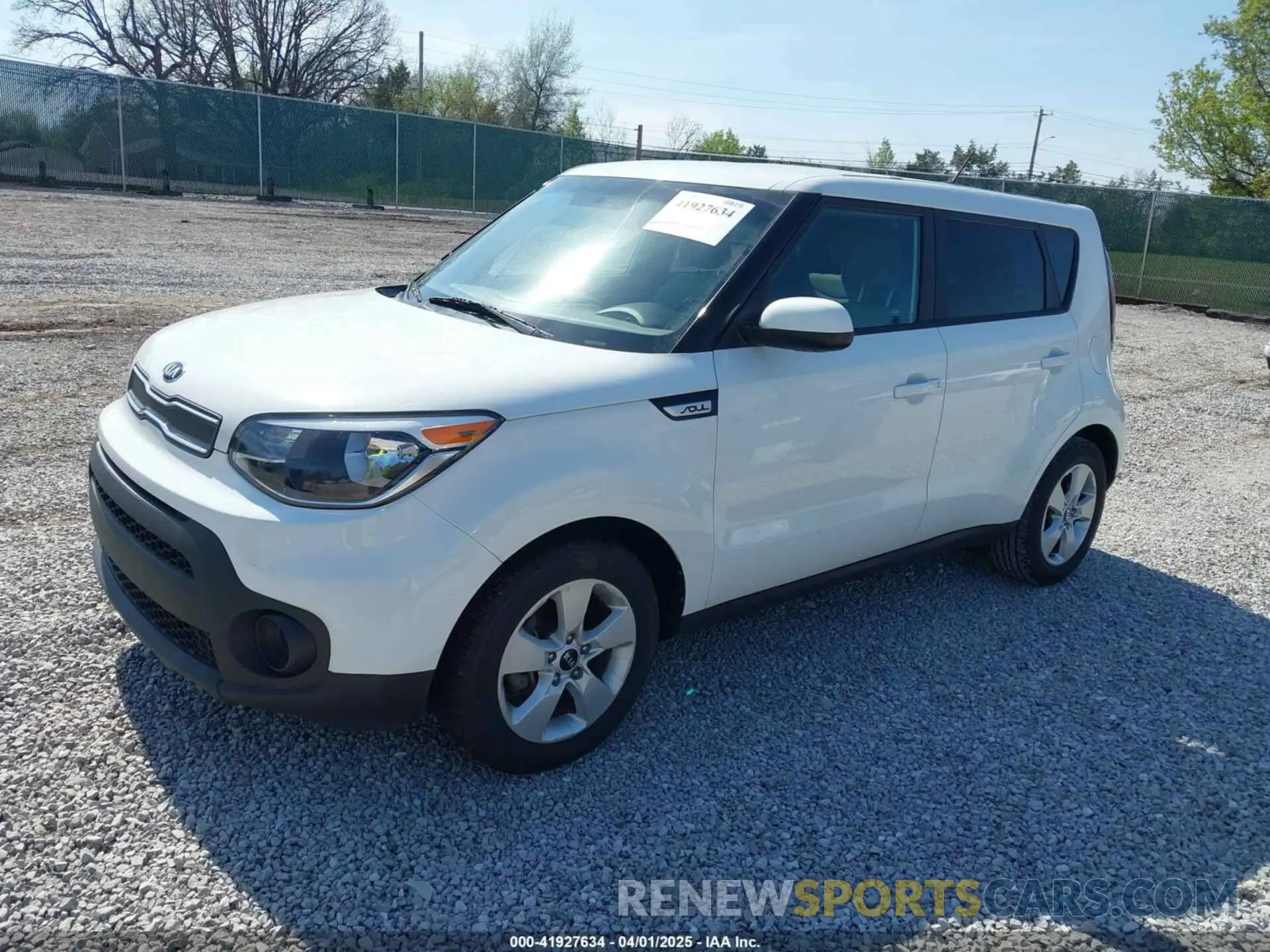 2 Photograph of a damaged car KNDJN2A26K7912417 KIA SOUL 2019