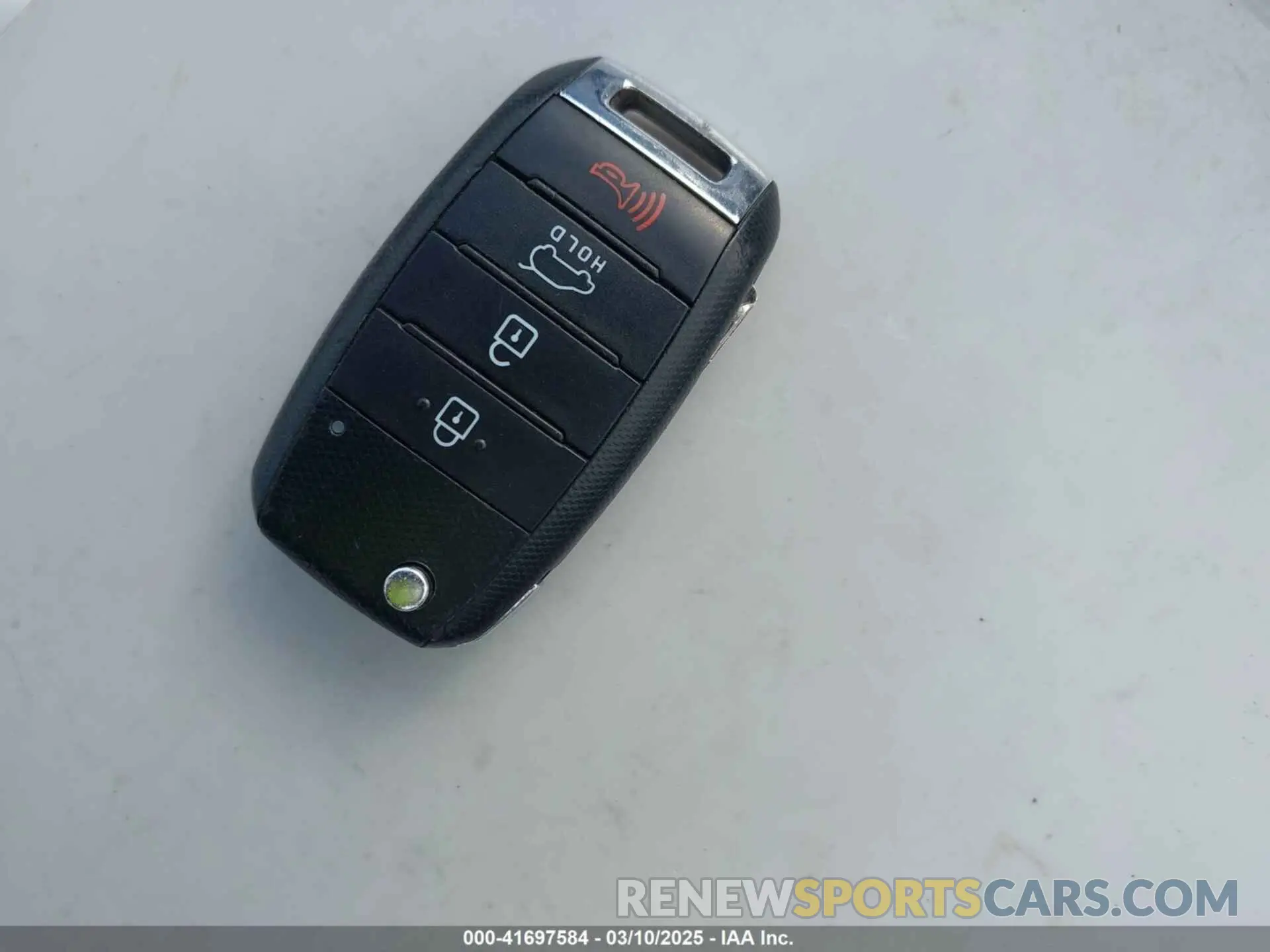11 Photograph of a damaged car KNDJN2A27K7012643 KIA SOUL 2019