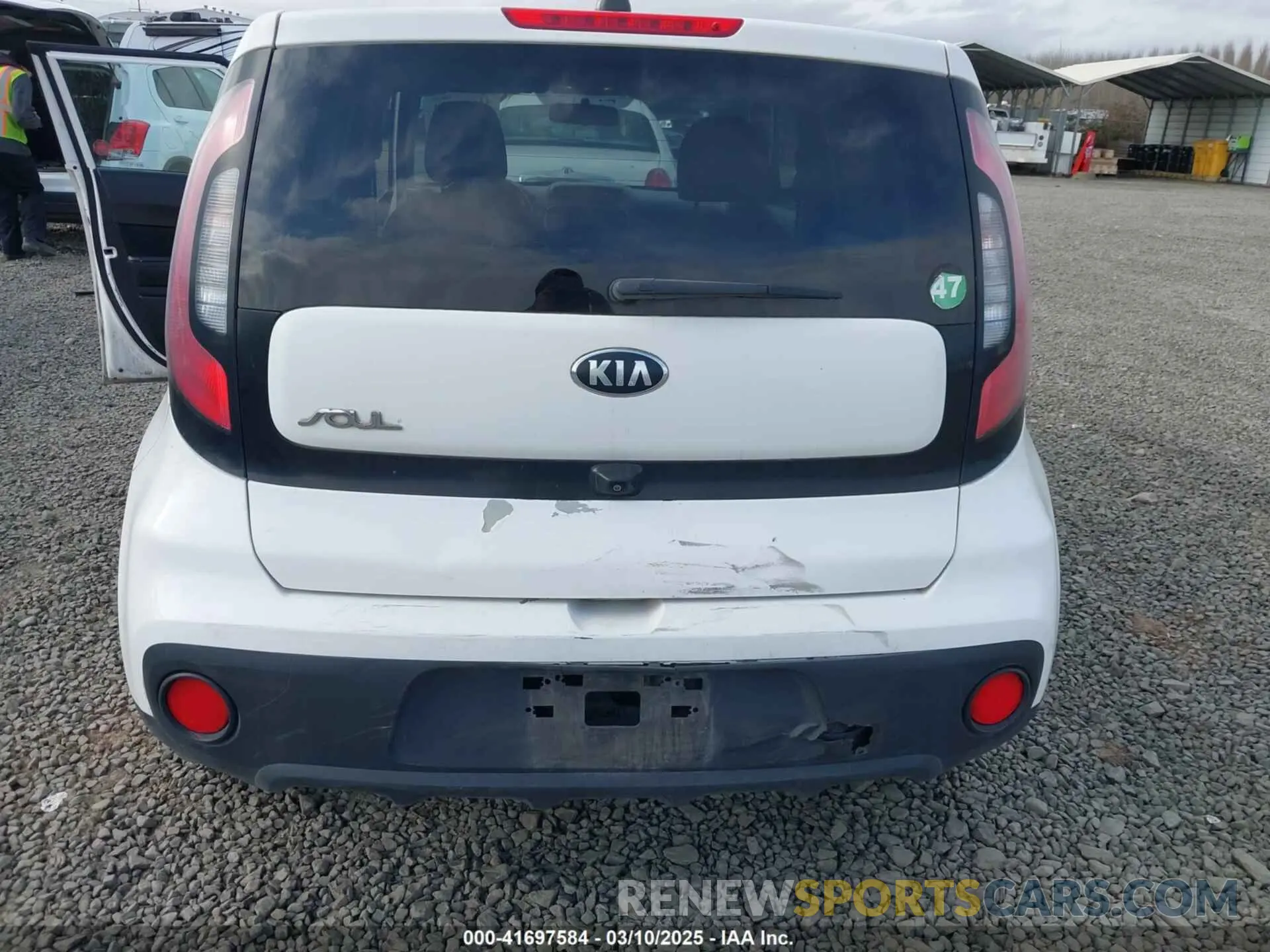 6 Photograph of a damaged car KNDJN2A27K7012643 KIA SOUL 2019