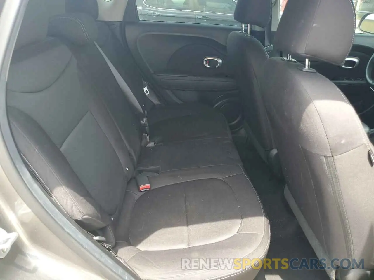 10 Photograph of a damaged car KNDJN2A27K7022296 KIA SOUL 2019